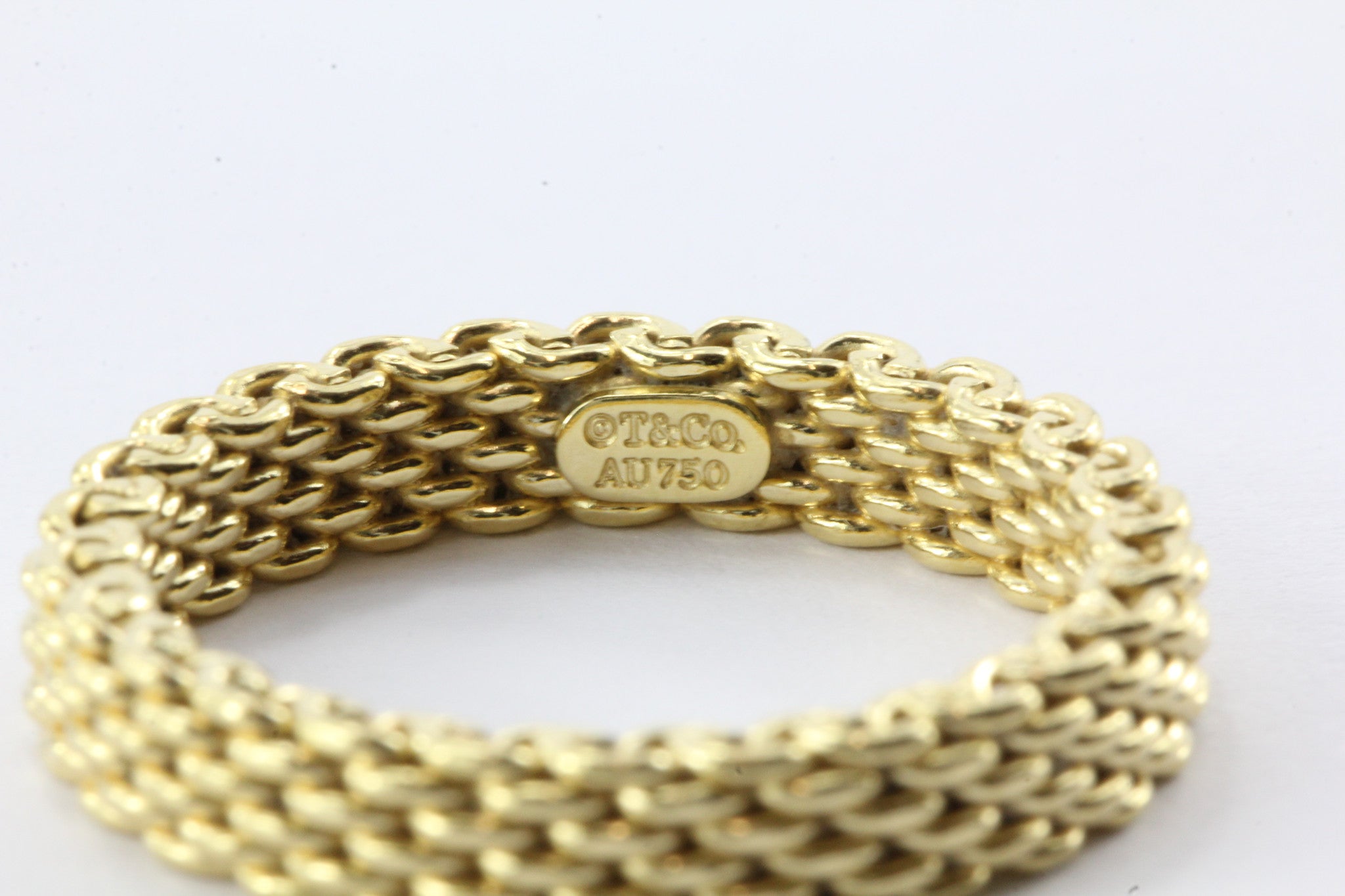 Tiffany & Co 18K Gold Somerset Mesh 3.5mm Band Ring Size 6.75 - Queen May