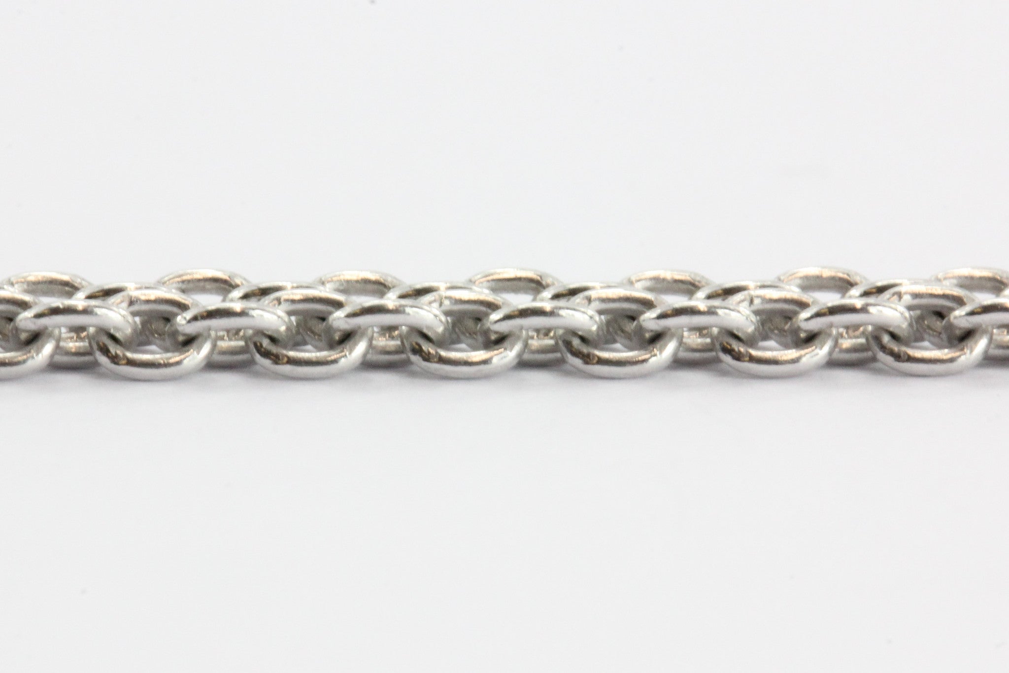 30" Platinum 95% Classic Link Necklace - Queen May