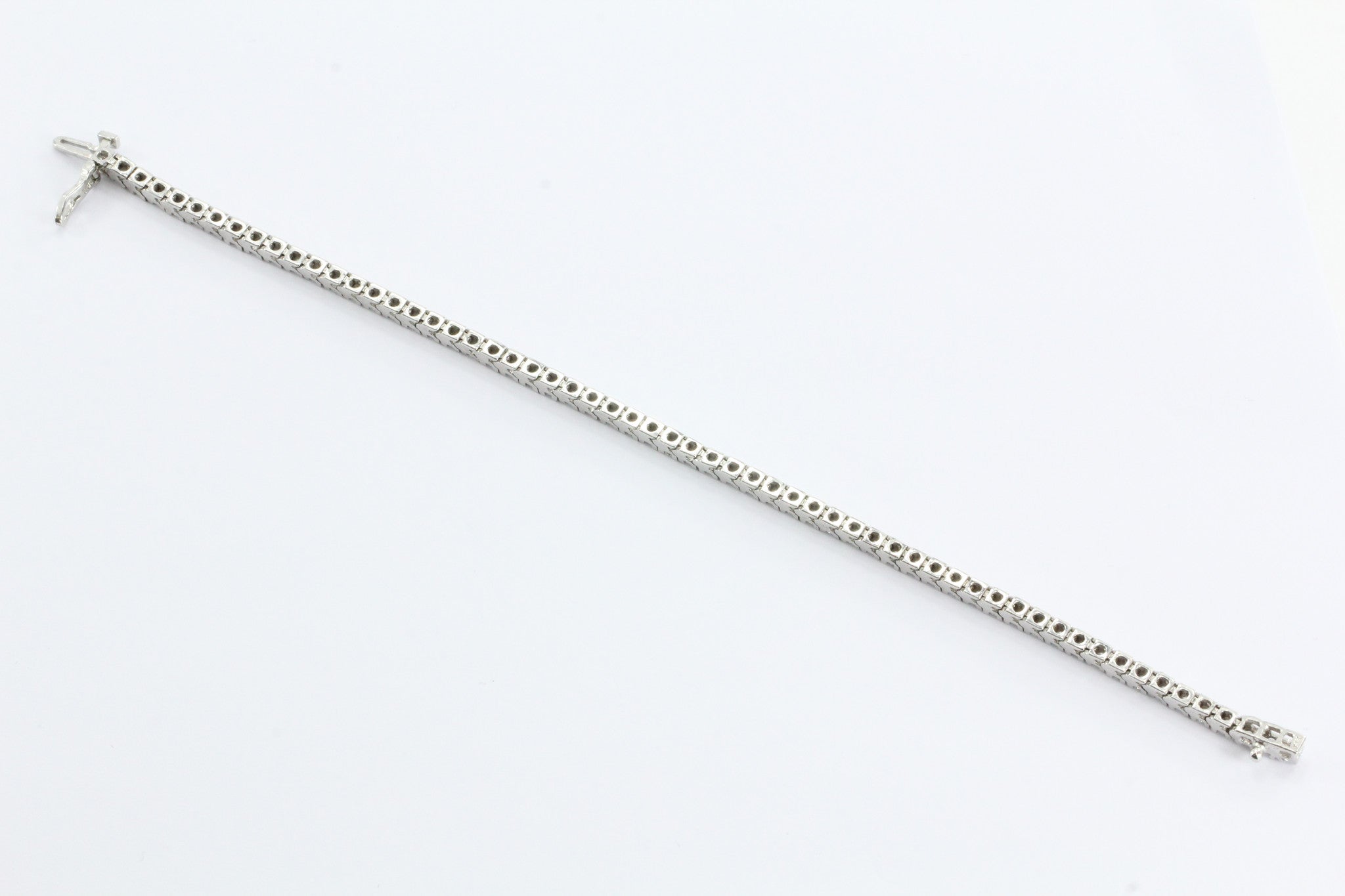 14K White Gold 2 CTW Diamond Classic Tennis Bracelet - Queen May