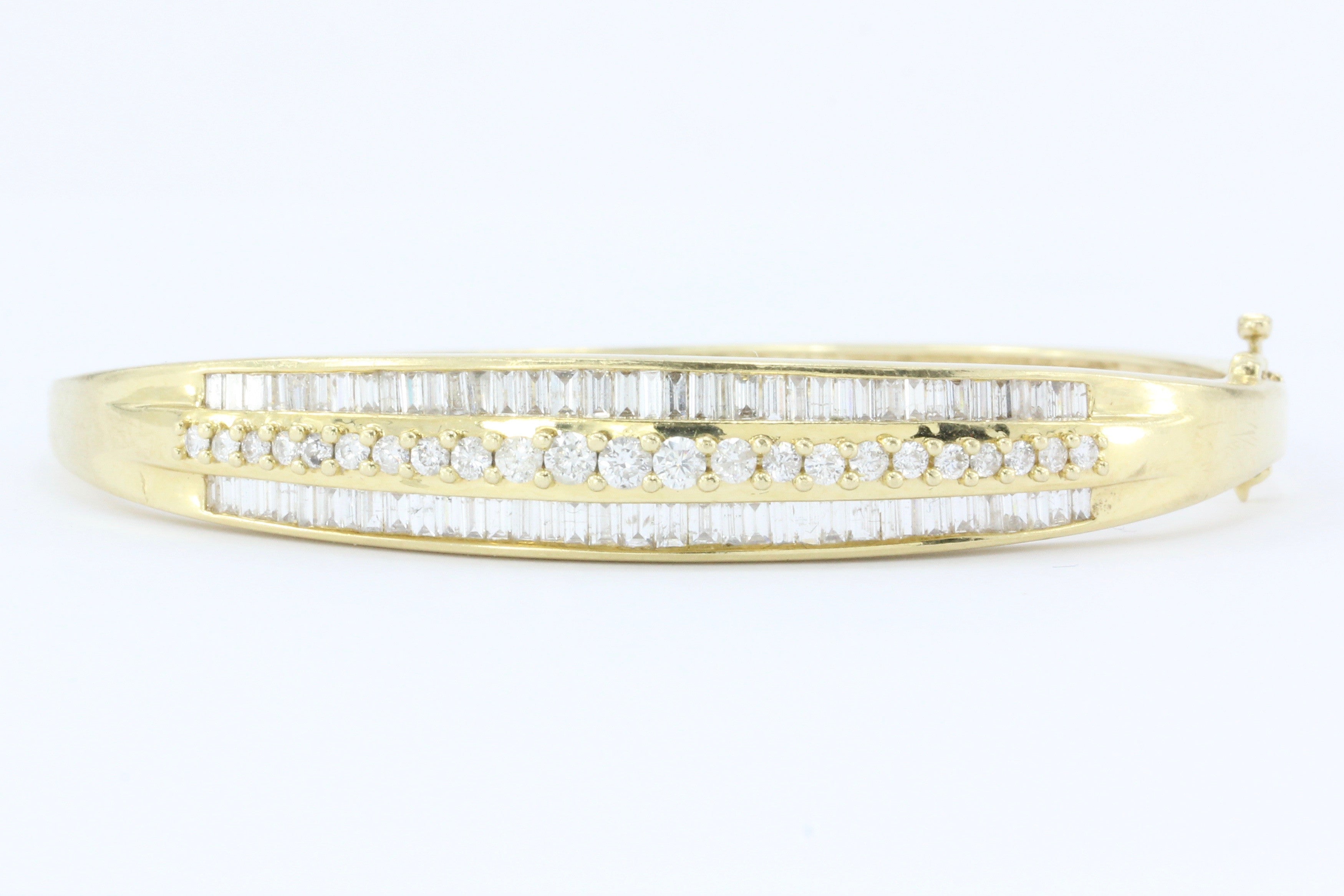 14K Gold 3 Carat Diamond Bangle Bracelet - Queen May