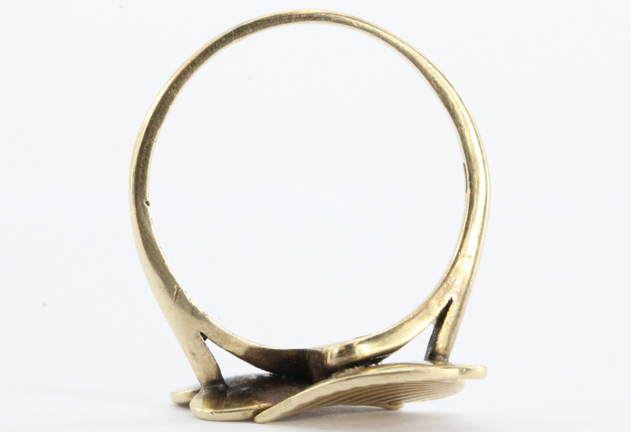 Vintage 14K Gold Entwined Scalloped Hearts Ring Signed - Queen May