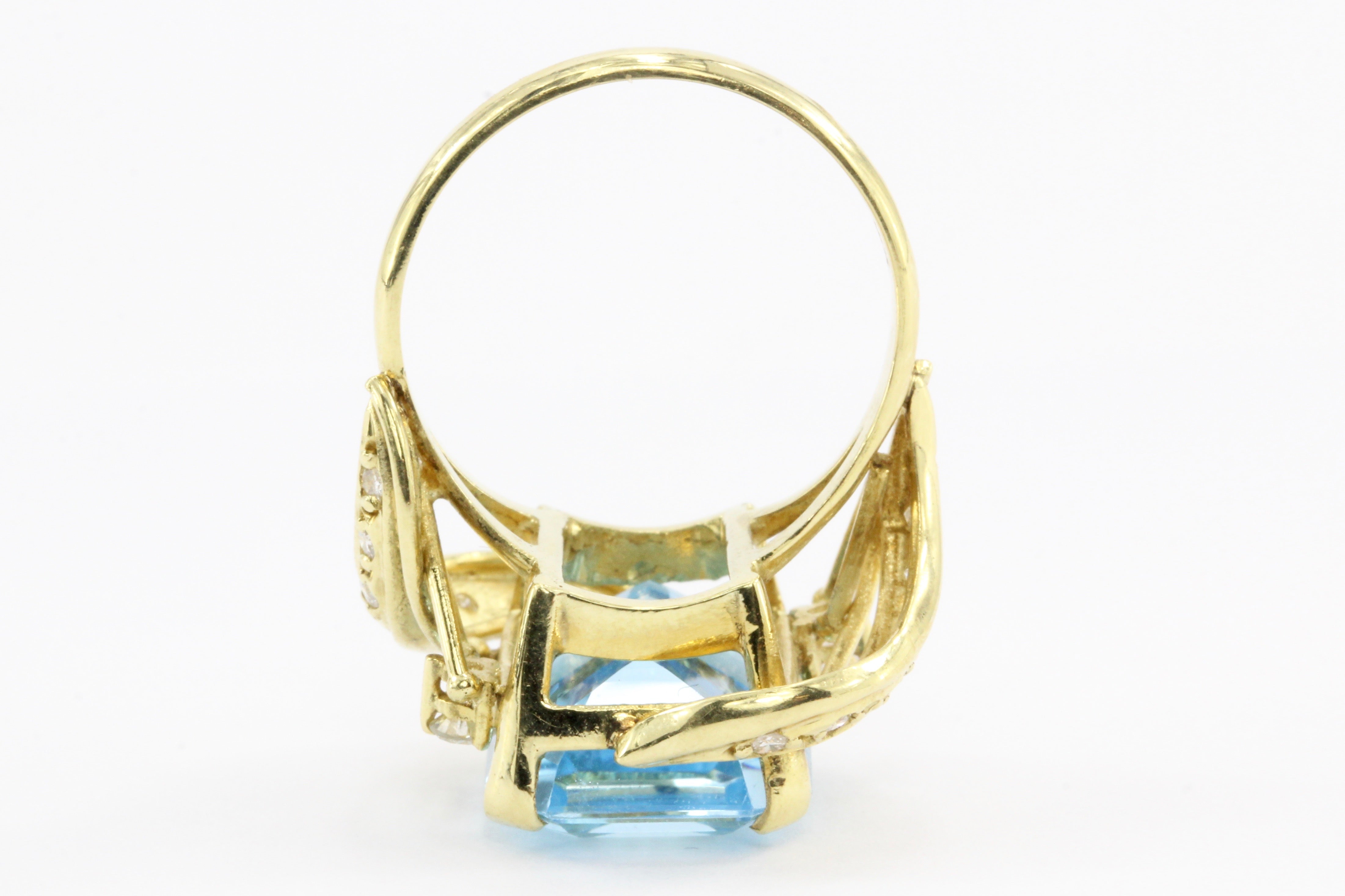 18K Yellow Gold 9 Carat Blue Topaz and Diamond Ring - Queen May