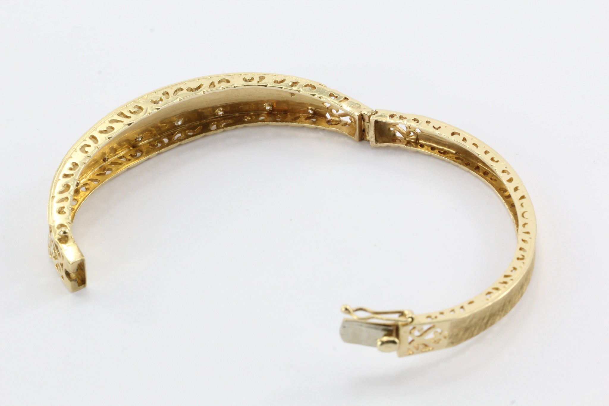 Retro 1950's 14K Gold Diamond Star Bangle Bracelet - Queen May
