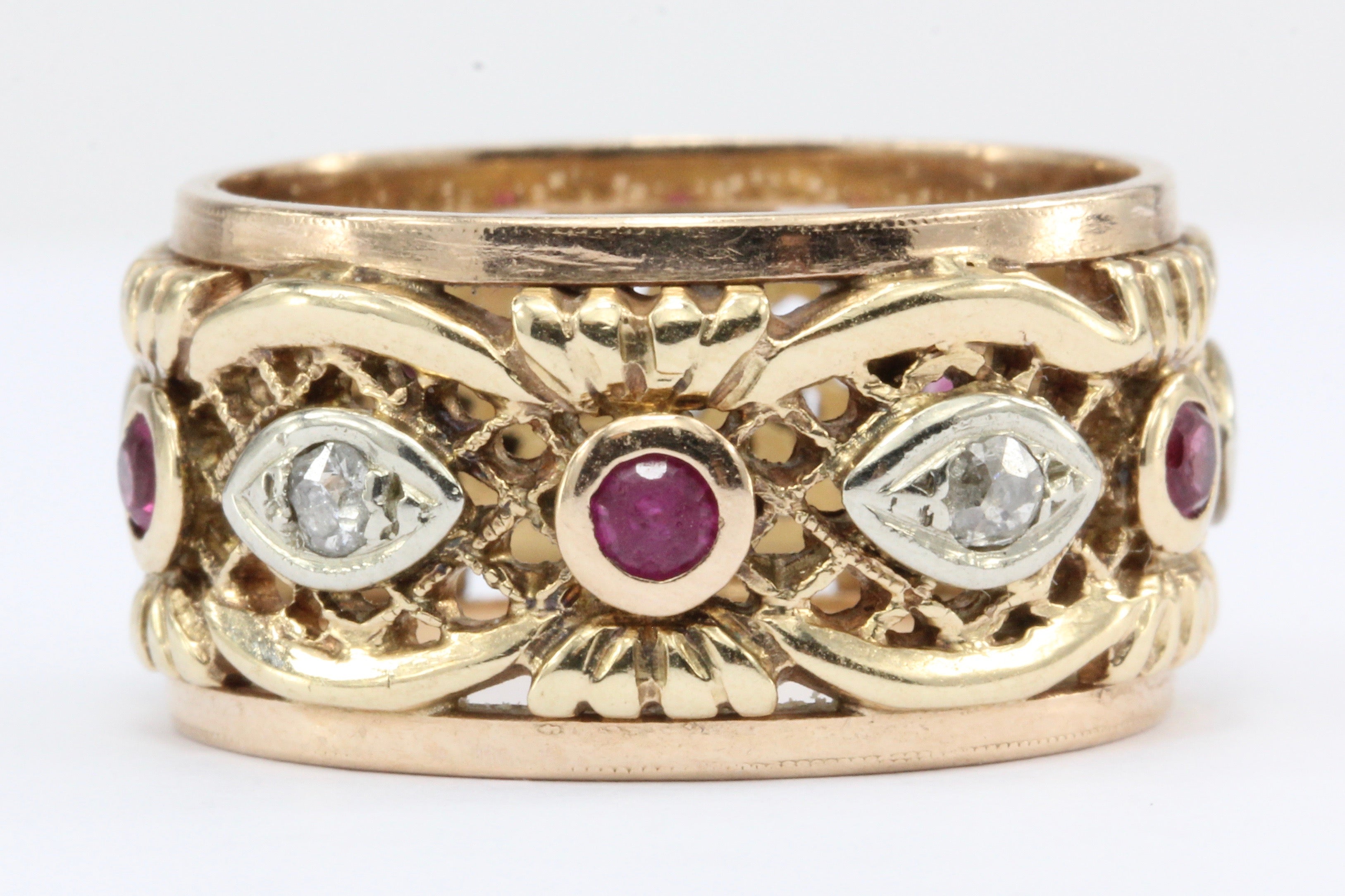 Retro 14K Rose Gold Diamond Ruby Pierced Cigar Band Ring C.1940's - Queen May
