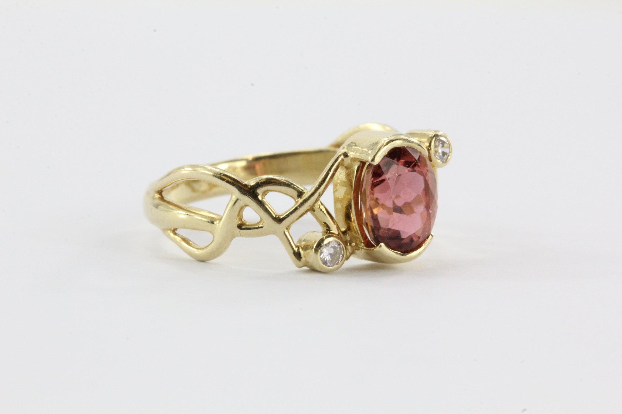 14k Gold Pink Tourmaline And Diamond Ring - Queen May