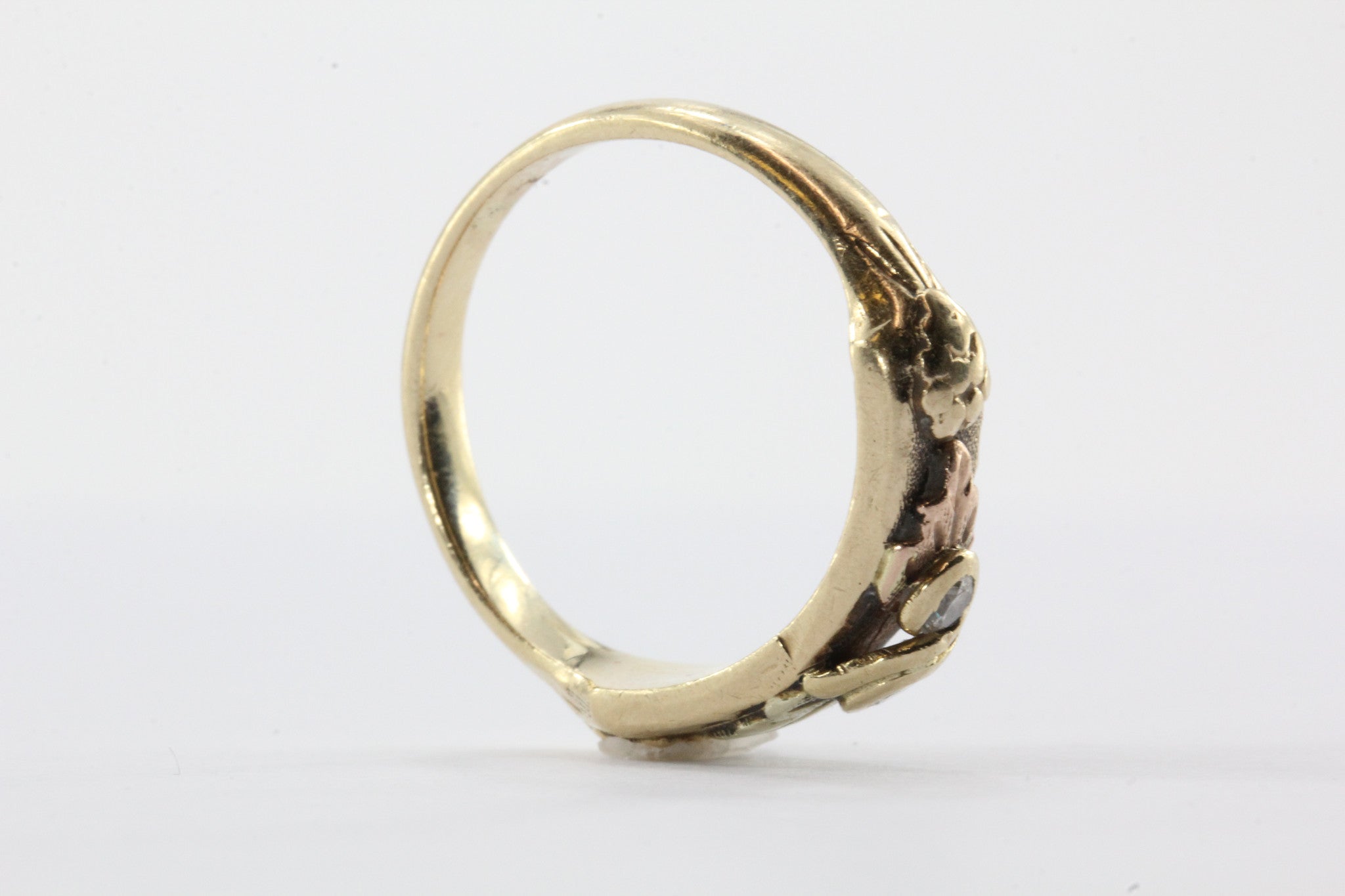 Vintage 10K Stamper Black Hills Gold & Diamond Engagement Ring - Queen May