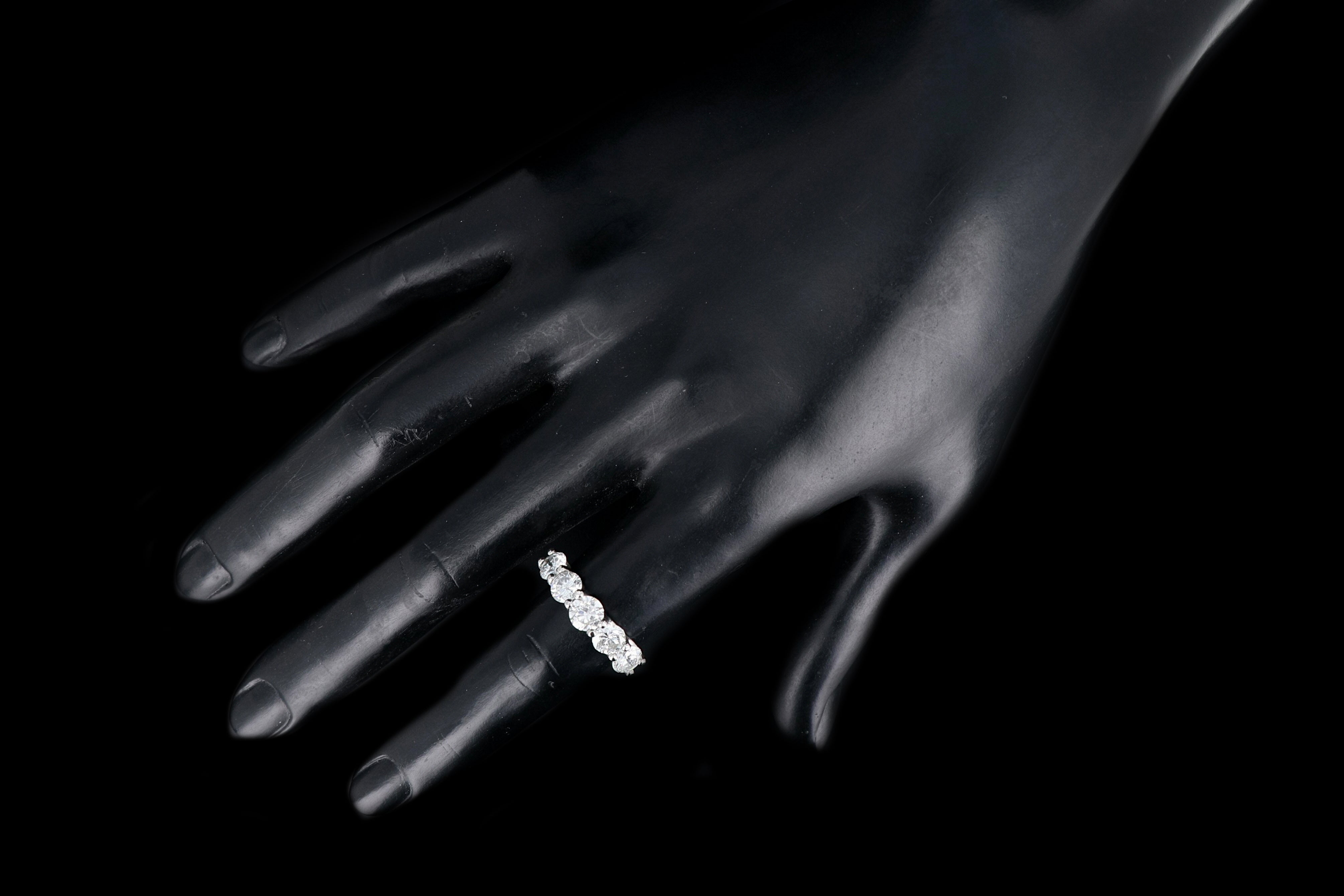New Platinum 2.5 Carat Round Brilliant Cut Diamond 5 Stone Band - Queen May