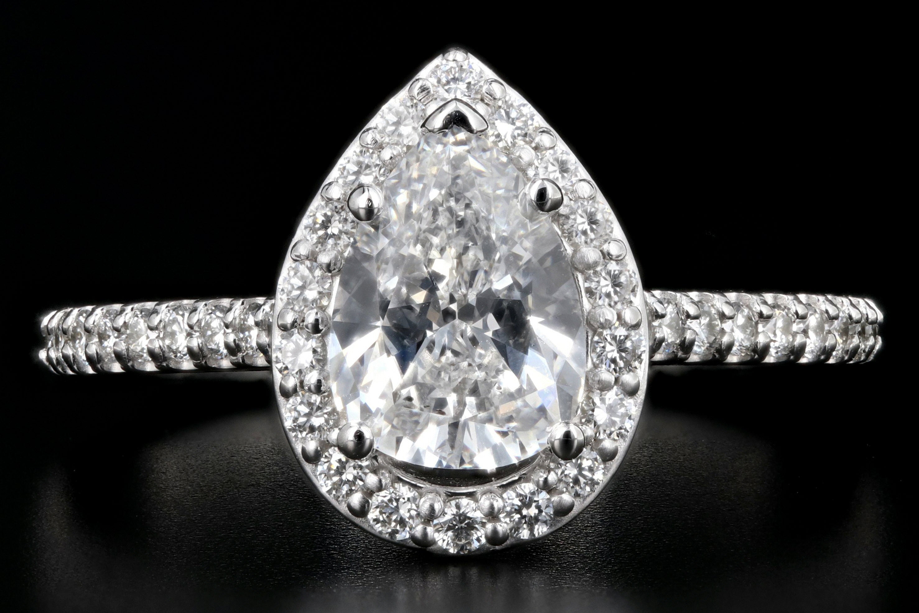 Modern 14K White Gold 1.08CT Pear Cut Diamond Ring GIA Certified - Queen May