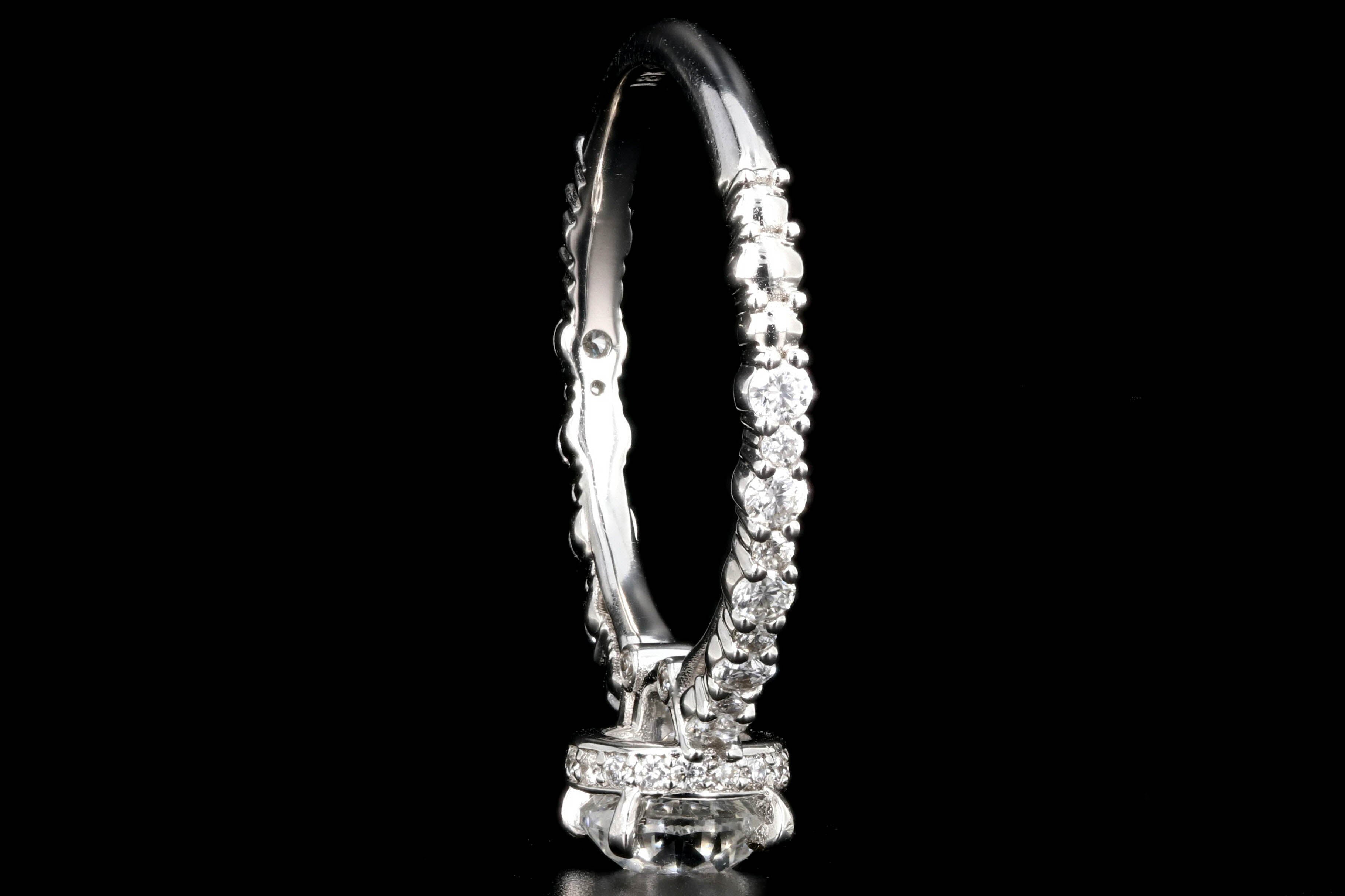 New 18K White Gold 1.01 Carat Round Brilliant Cut Diamond Engagement Ring - Queen May