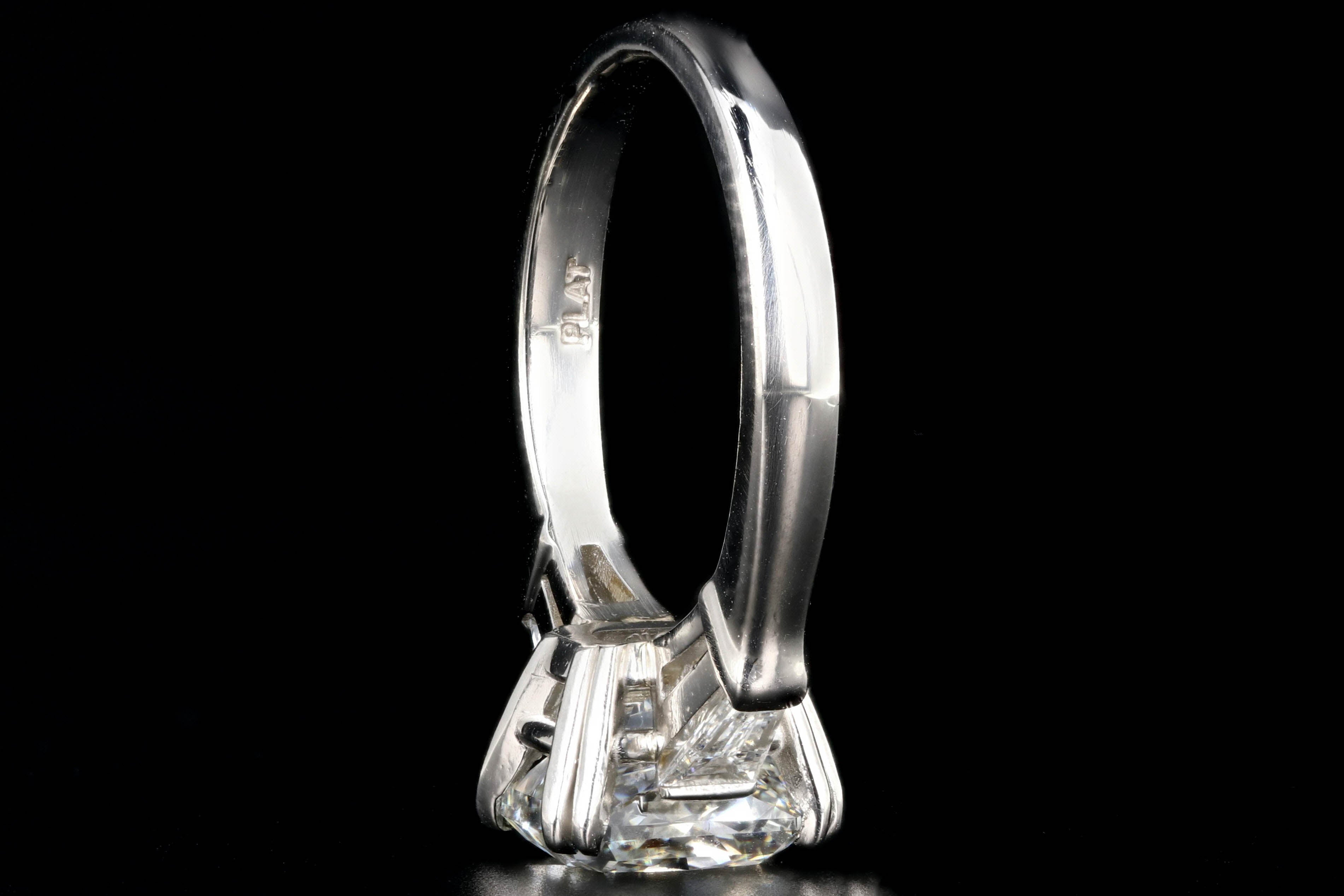 Modern Platinum 2.43 Carat Radiant Cut Diamond Engagement Ring GIA Certified - Queen May
