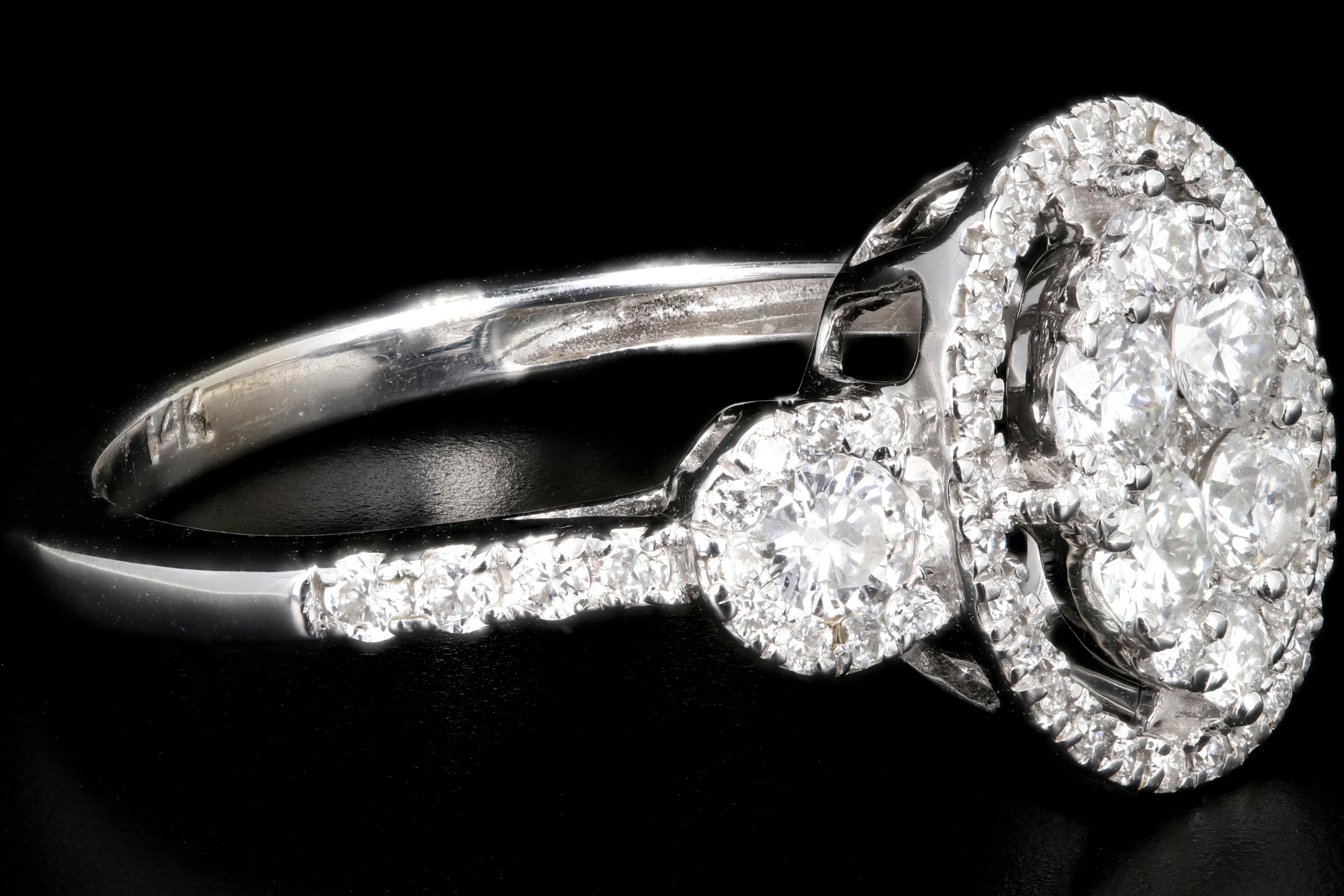 Modern 14K White Gold 1 Carat Total Weight Engagement Ring - Queen May