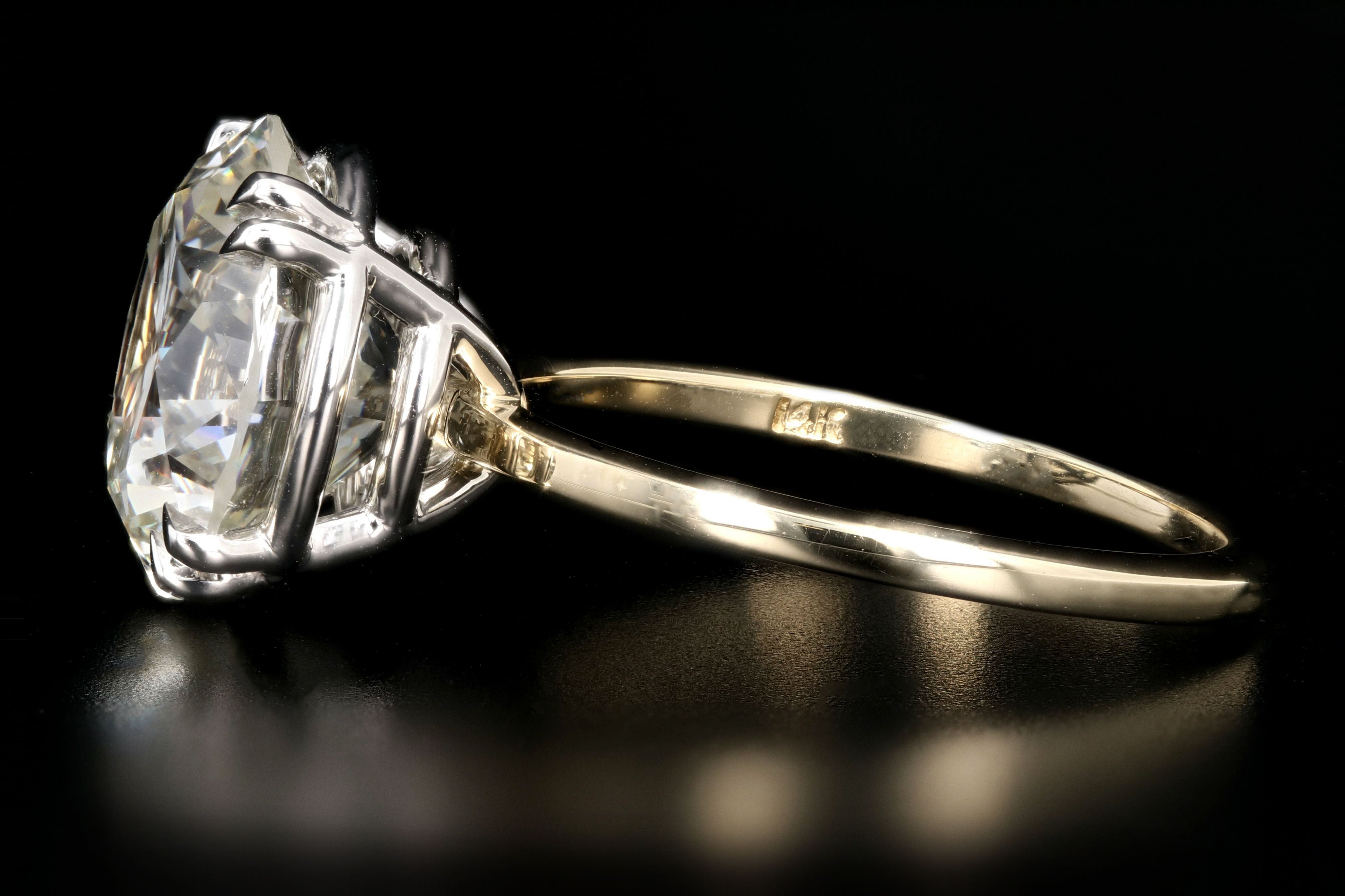 New 18K Yellow Gold and Platinum 6.20 Carat Round Brilliant Cut Diamond Engagement Ring GIA Certiifed - Queen May