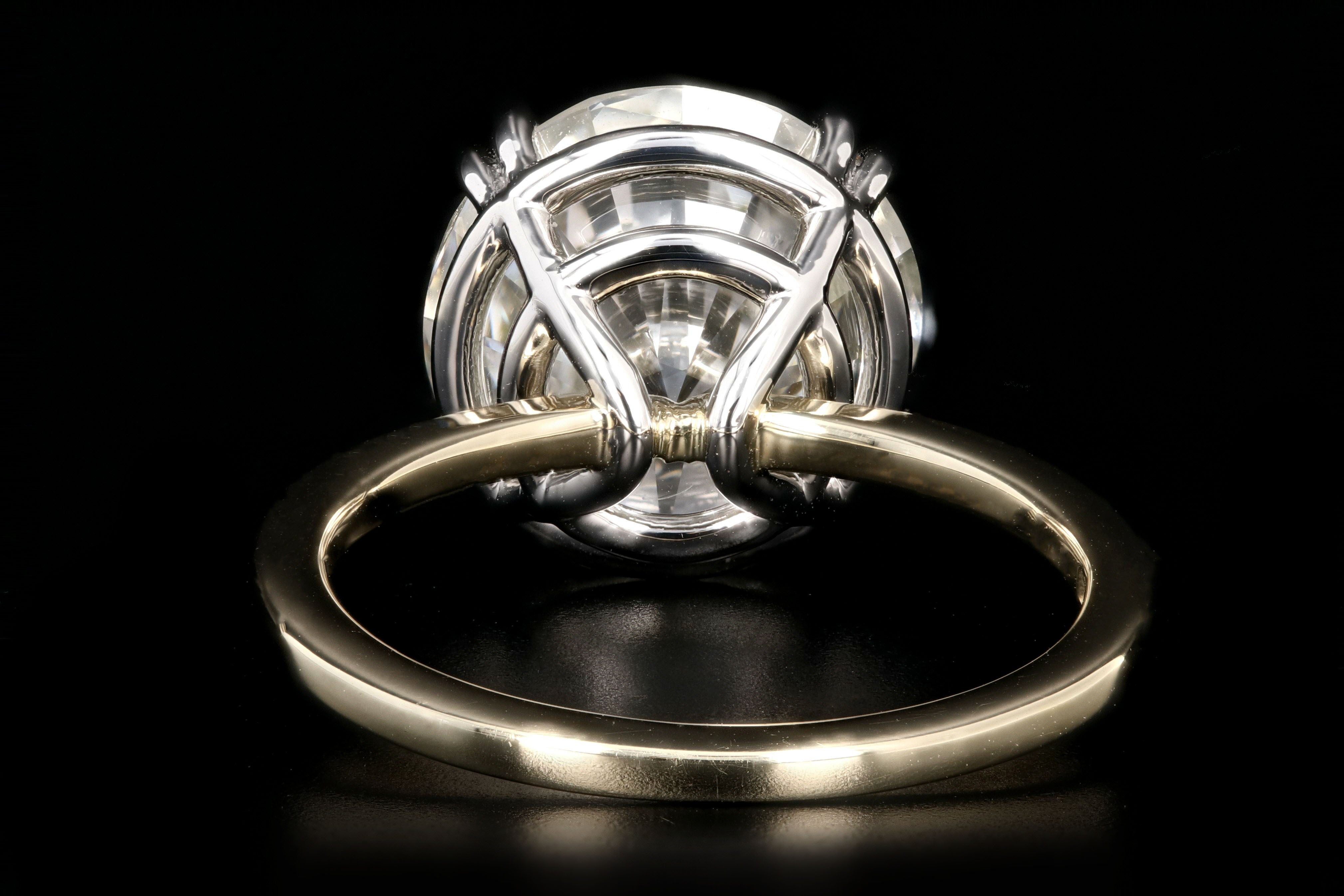 New 18K Yellow Gold and Platinum 6.20 Carat Round Brilliant Cut Diamond Engagement Ring GIA Certiifed - Queen May