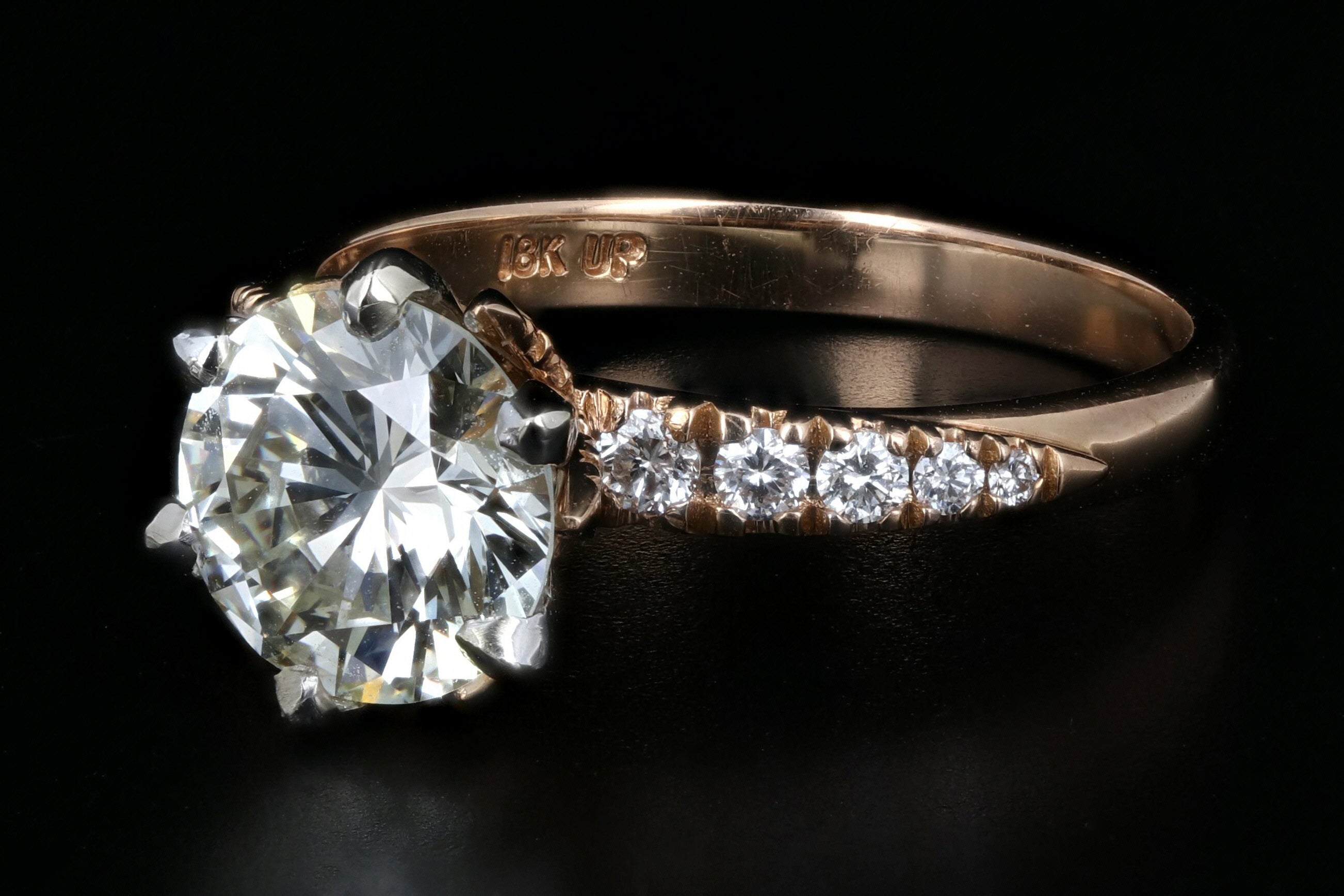 Modern 18K Rose Gold 1.86 Carat Diamond Engagement Ring GIA Certified - Queen May