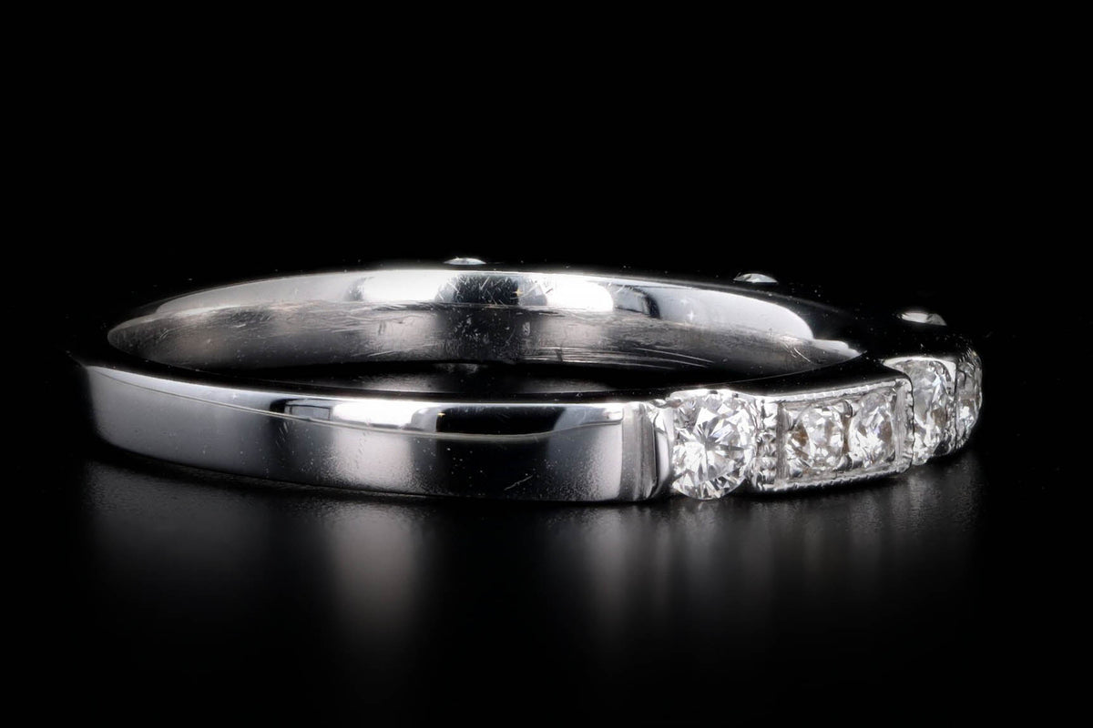 18K White Gold .25 Carat Total Weight Diamond Wedding Band - Queen May
