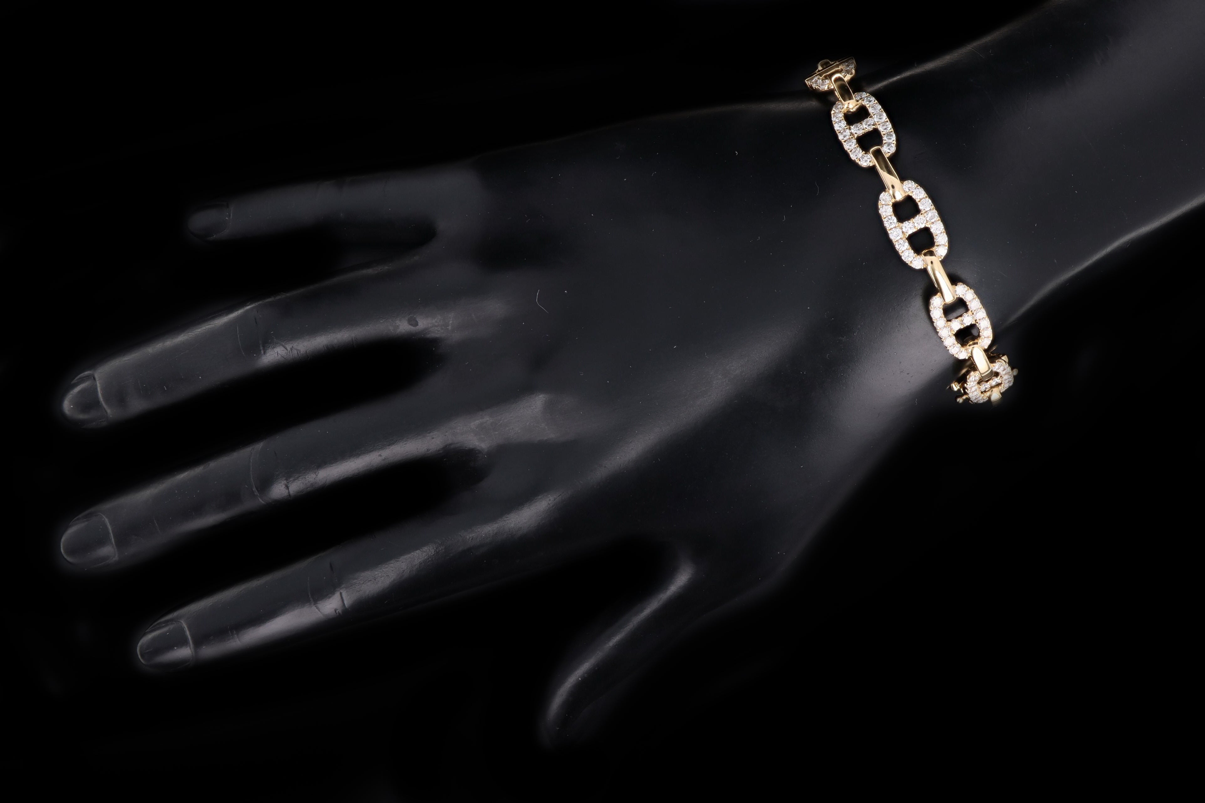 18K Yellow Gold 2.0 Carat Total Weight Diamond Mariner Link Bangle - Queen May