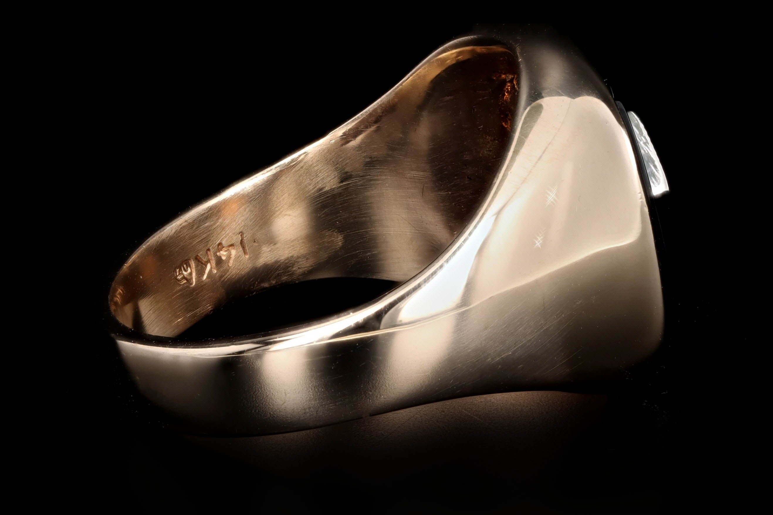 Vintage 14K Yellow Gold Black Onyx & Round Diamond Mens Ring - Queen May