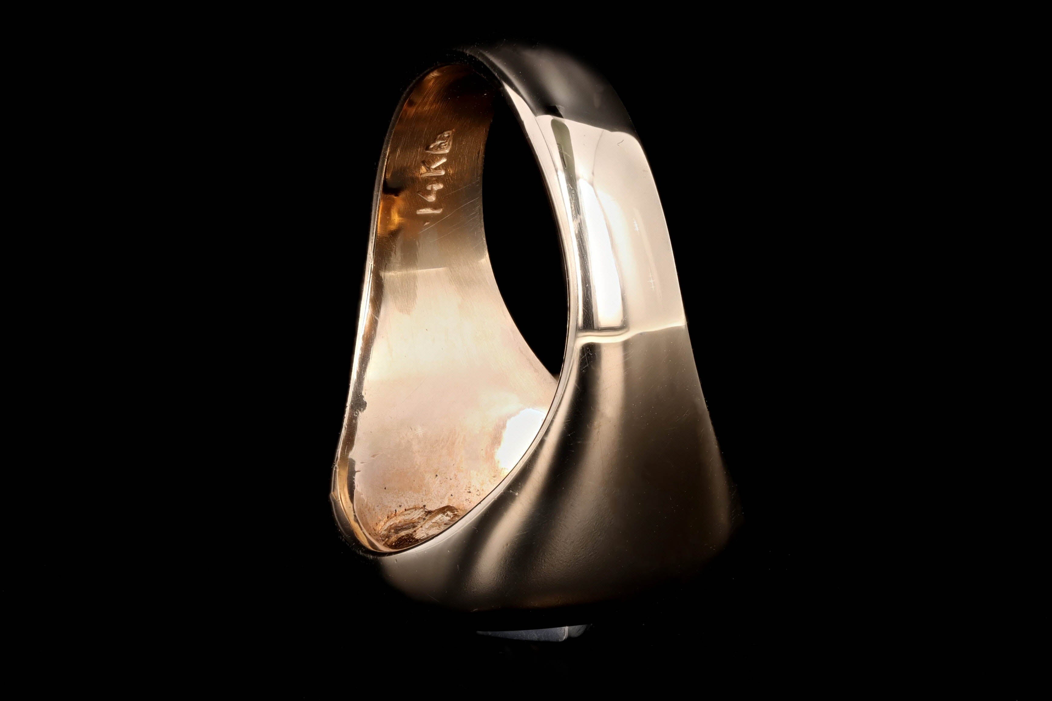 Vintage 14K Yellow Gold Black Onyx & Round Diamond Mens Ring - Queen May