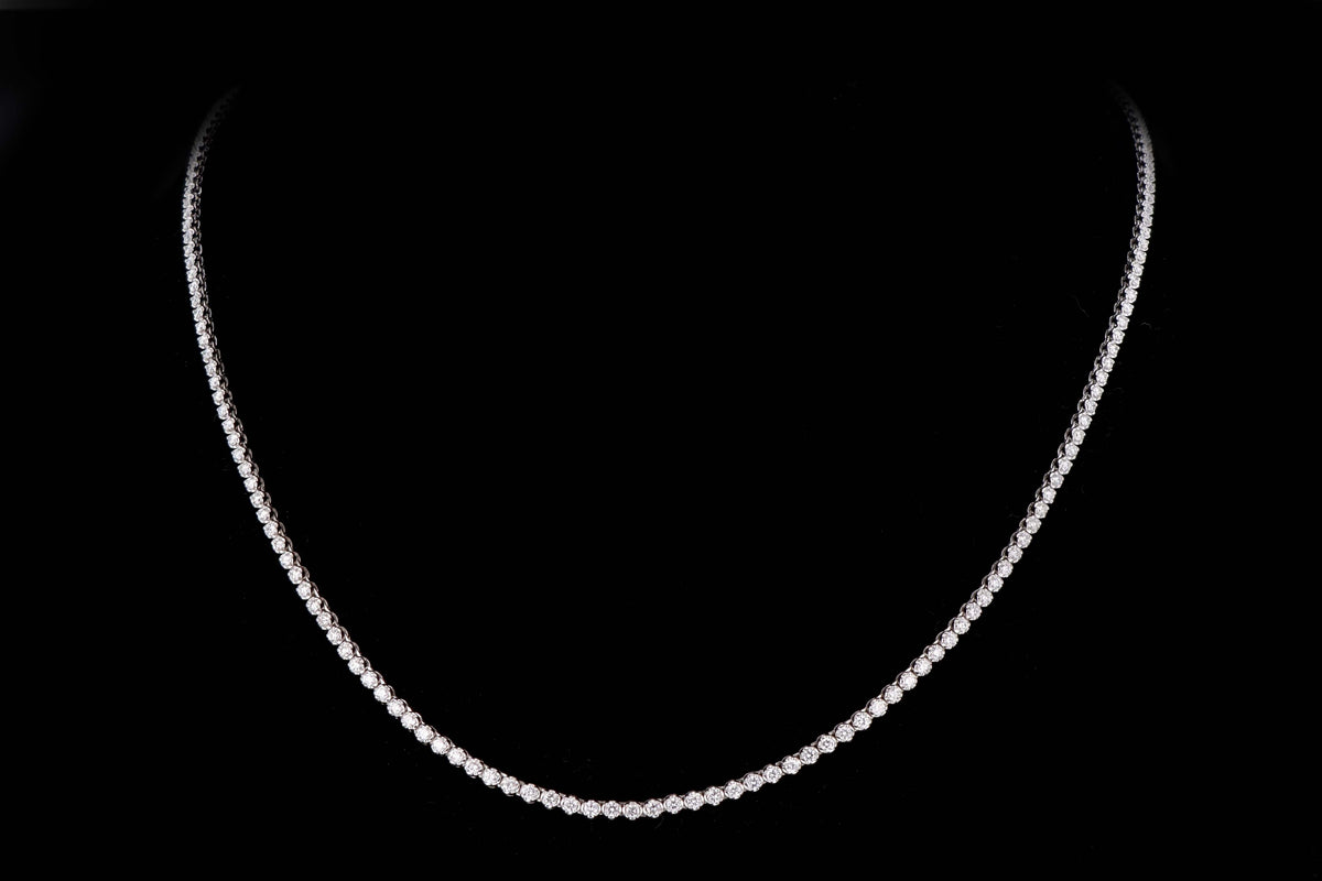 14K White Gold 2.50 Carat Total Weight Round Diamond Tennis Necklace - Queen May