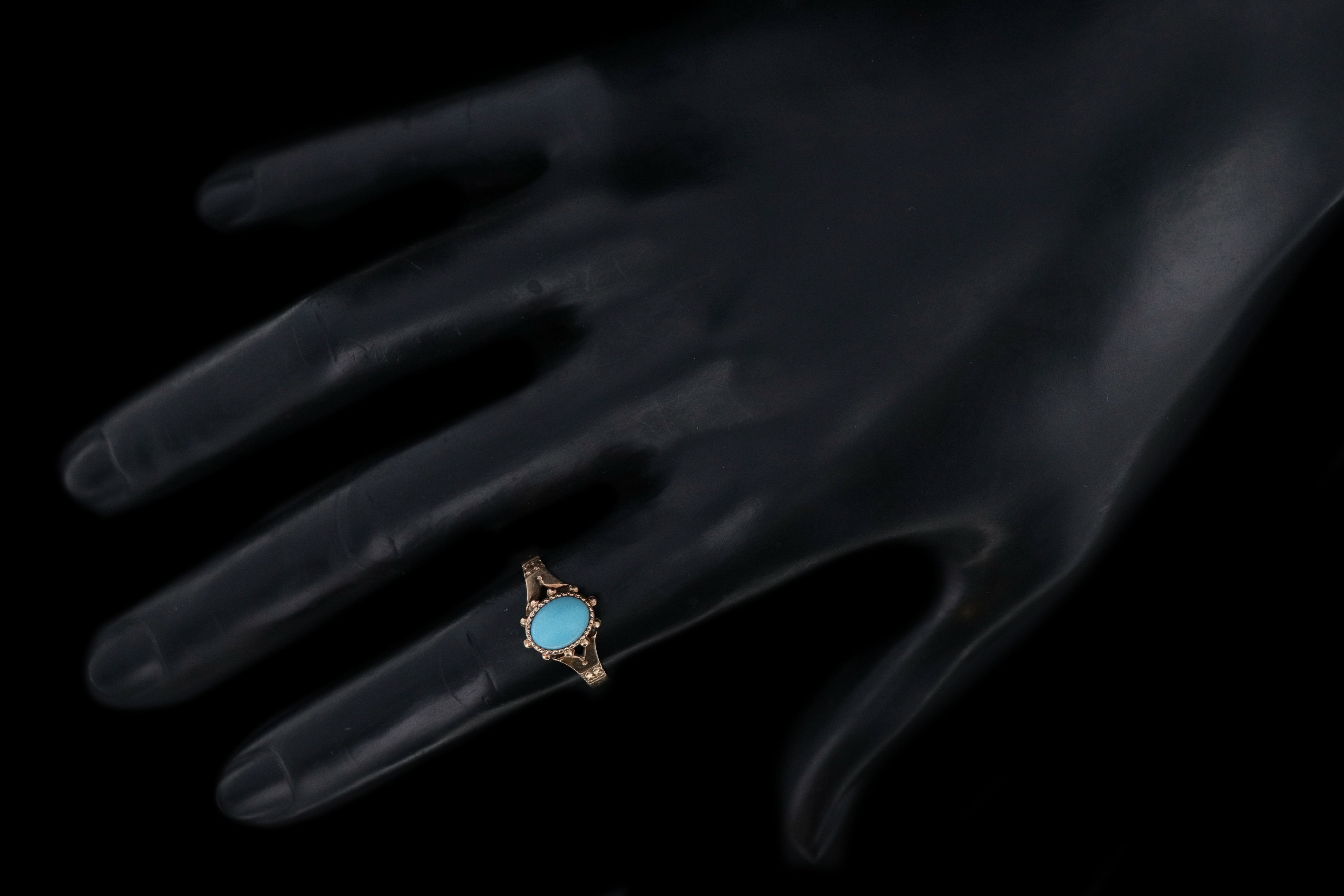 Victorian 10K Yellow Gold Oval Cabochon Cut Imitation Turquoise Ring - Queen May