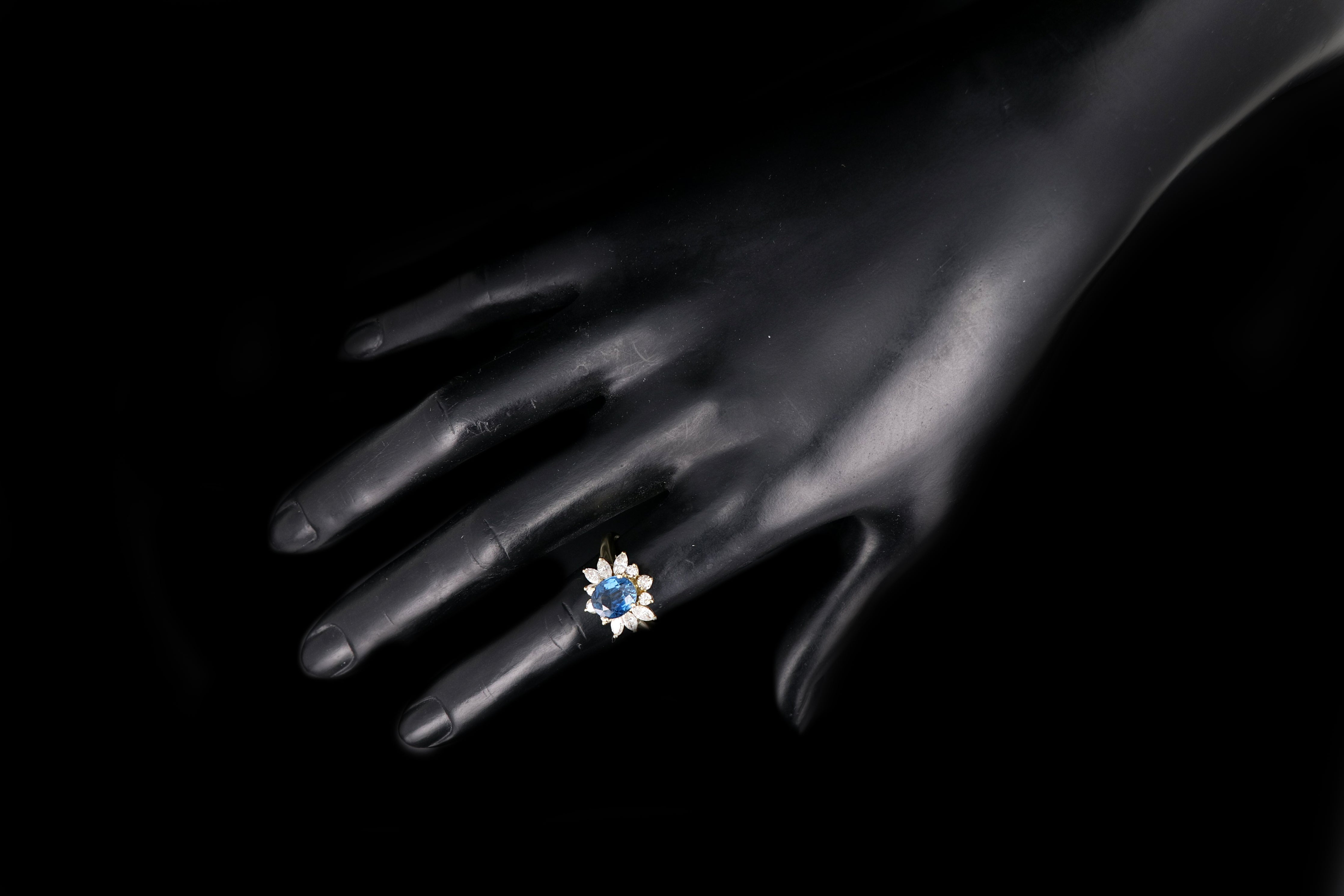 Modern 14K Yellow Gold GIA Certified 2.5 Carat Natural Sapphire and Diamond Halo Ring - Queen May