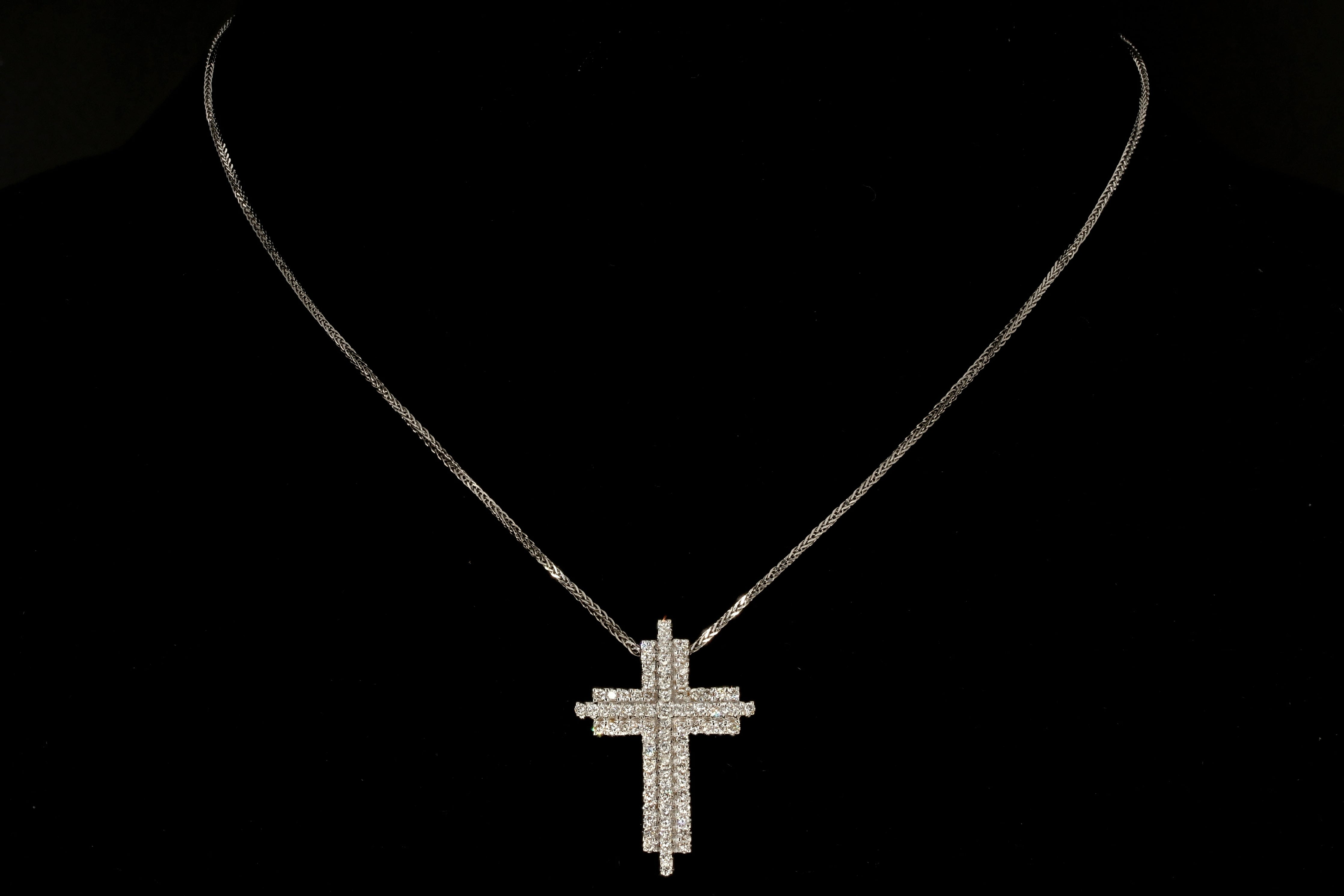 18K White Gold 1 CTW Diamond Cross Pendant with 14K White Gold Chain - Queen May