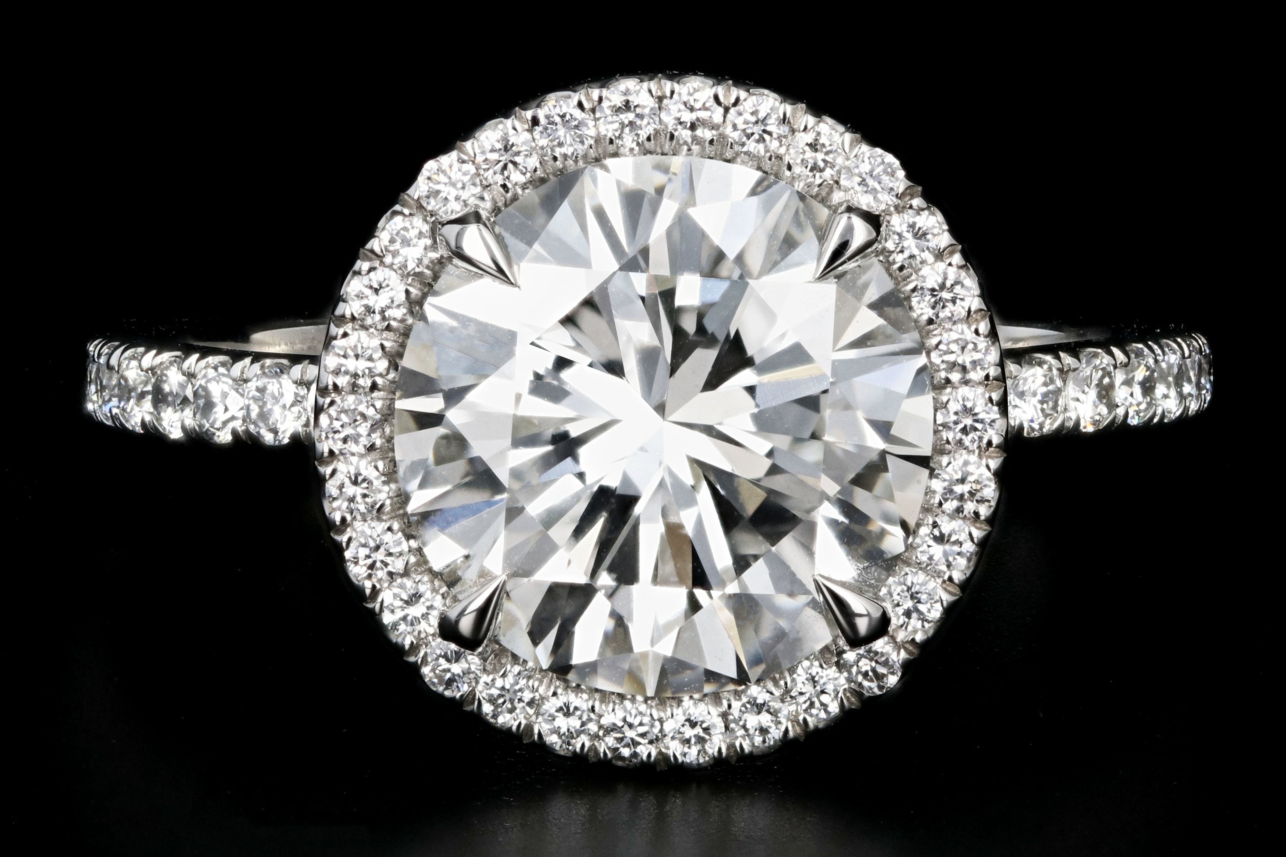 New Platinum 3.01 Carat Round Brilliant Cut Diamond Halo Engagement Ring GIA Certified - Queen May