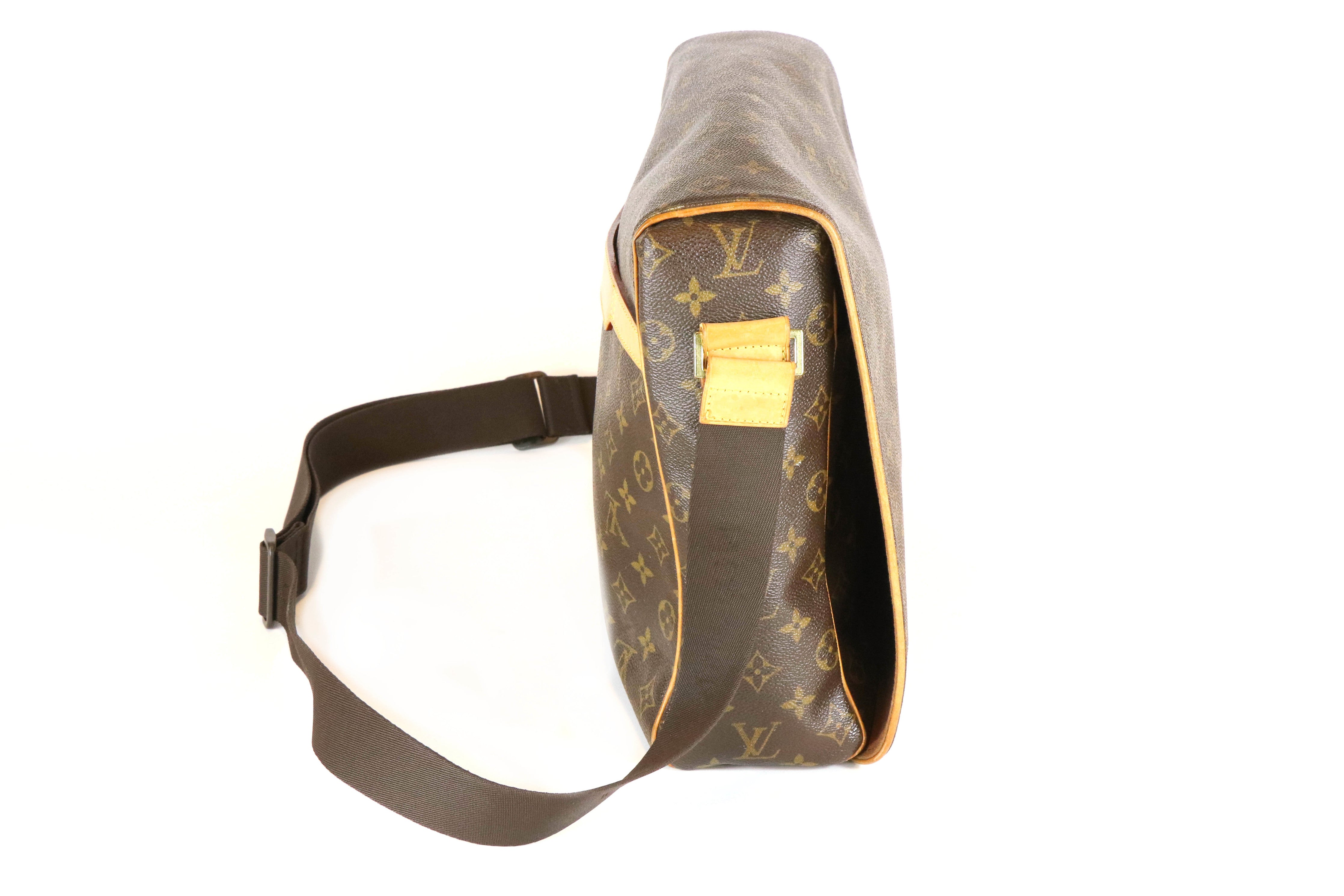 LOUIS VUITTON  Monogram Abbesses Messenger Bag - Queen May