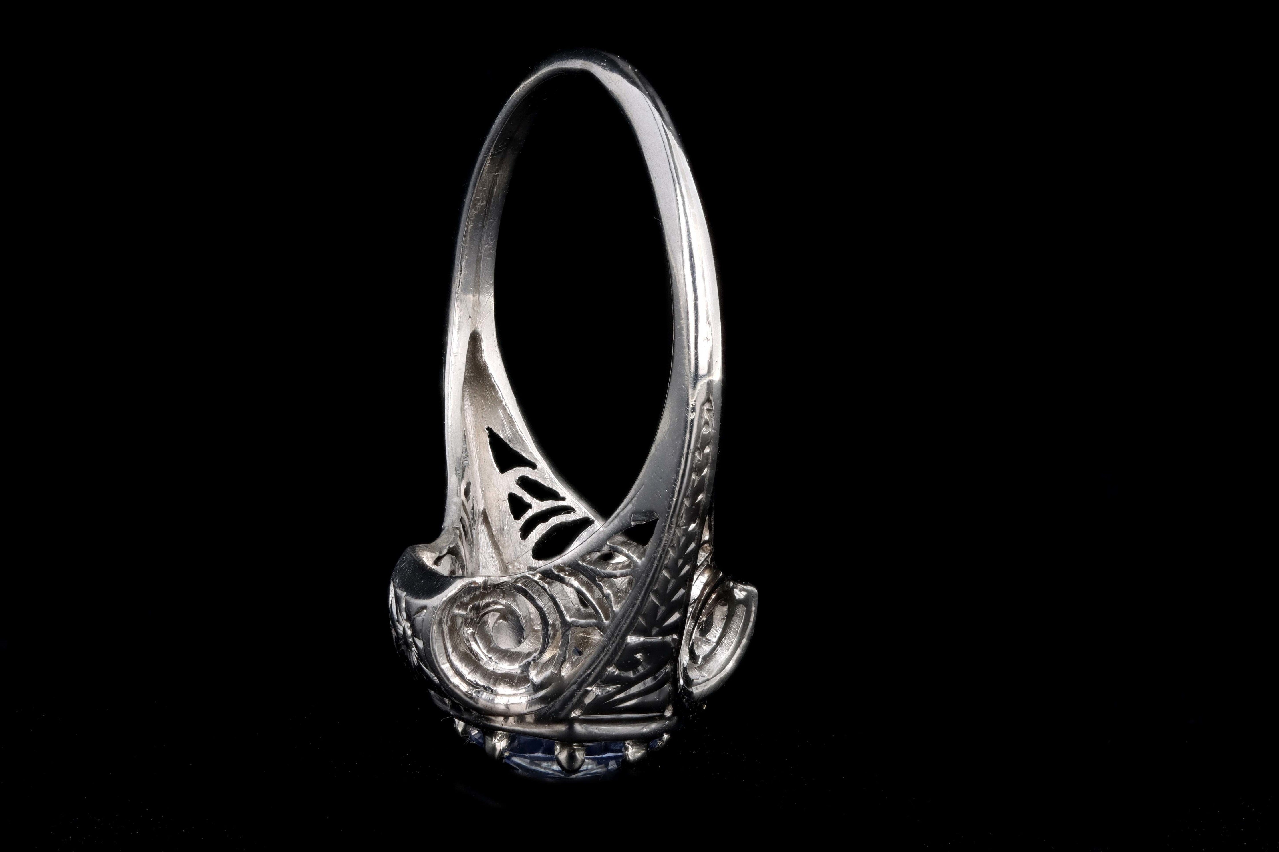 Art Deco Platinum 1.26 Carat Natural Sapphire Ring - Queen May