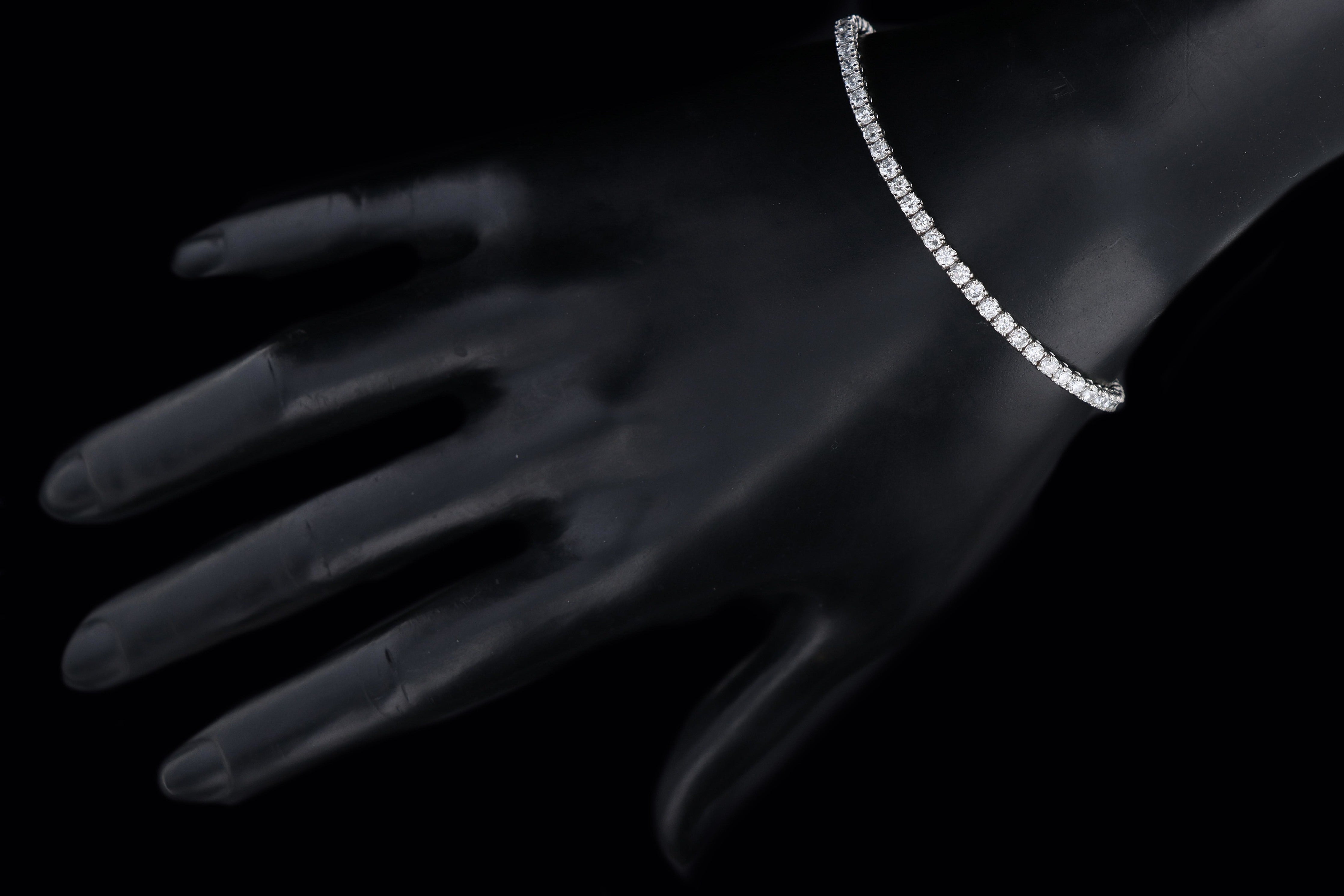 New 14K White Gold 3.87 Carat Total Weight Round Brilliant Diamond Tennis Bracelet - Queen May