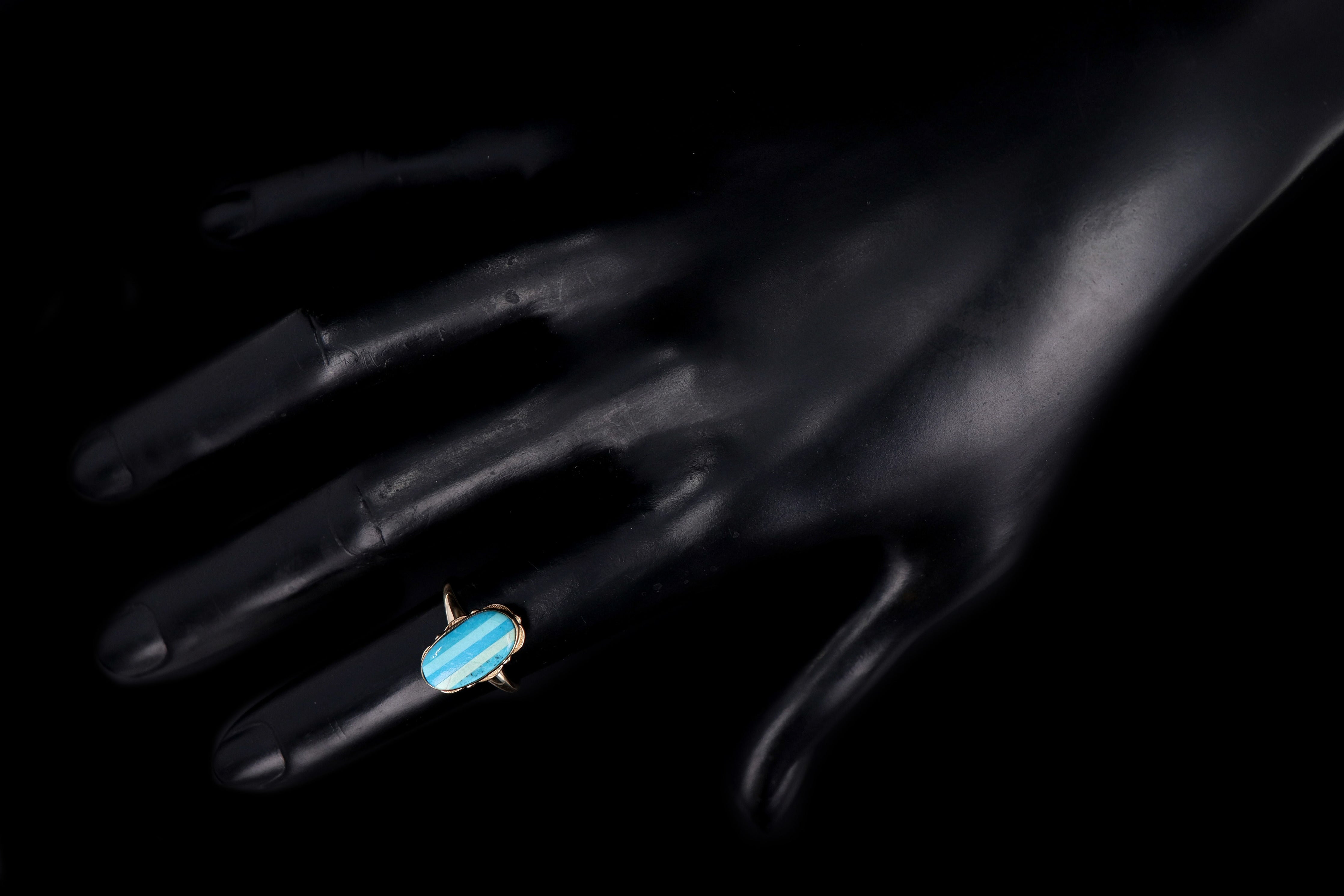 Vintage 10K Yellow Gold Turquoise Inlay Ring - Queen May