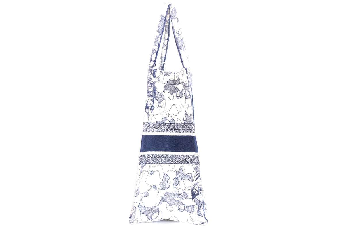 Christian Dior Sold Out Around The World Book Tote | QUEEN MAY