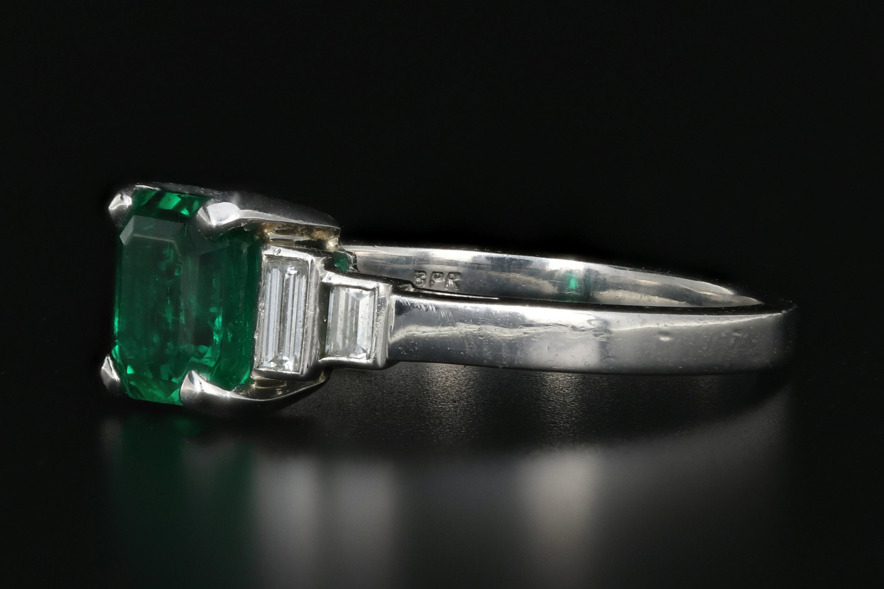 Platinum 1.28 Carat Colombian Emerald GIA Certified - Queen May