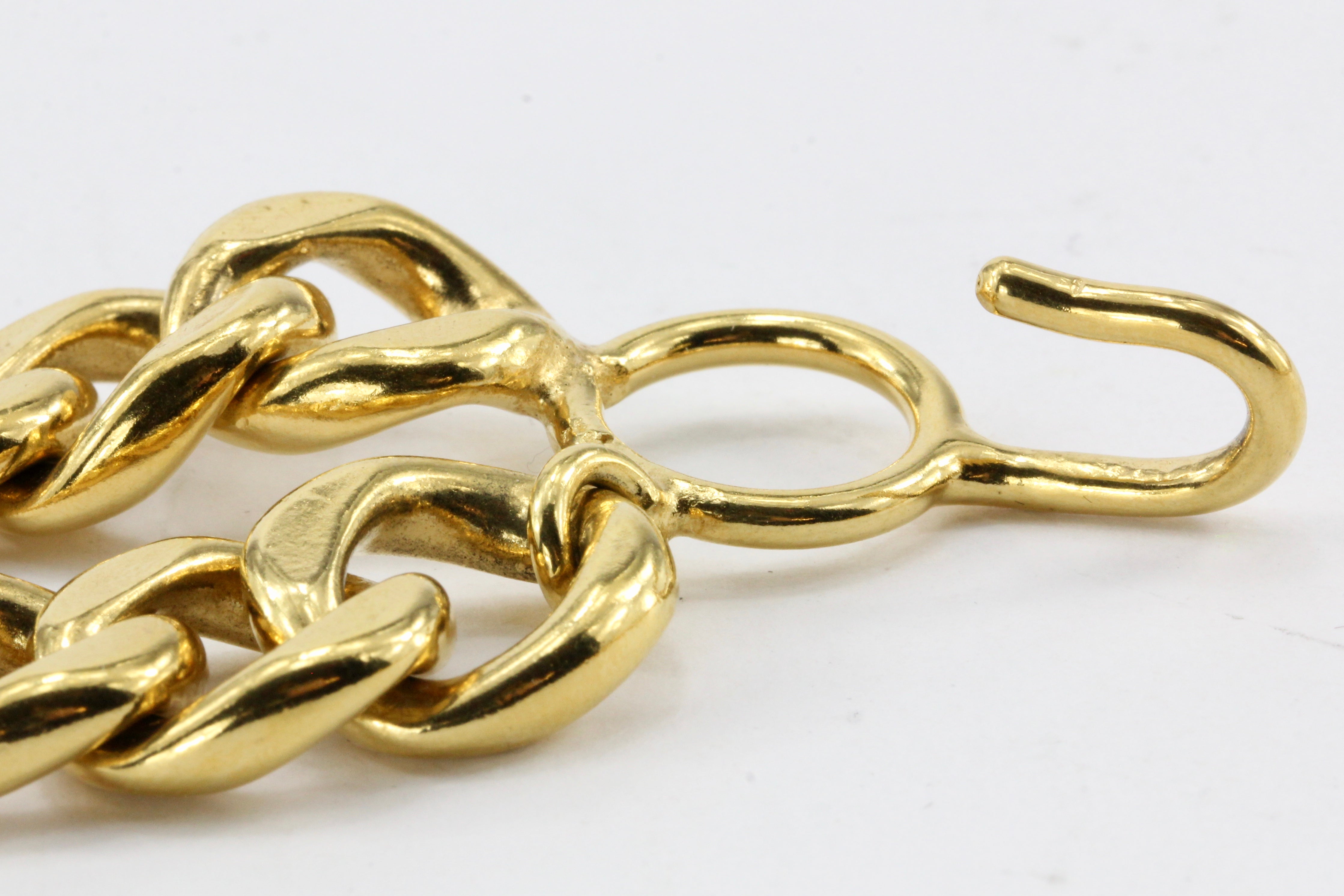 Chanel Gold tone Horseshoe Faux Pearl Medallion Heavy Chain Belt/Necklace - Queen May