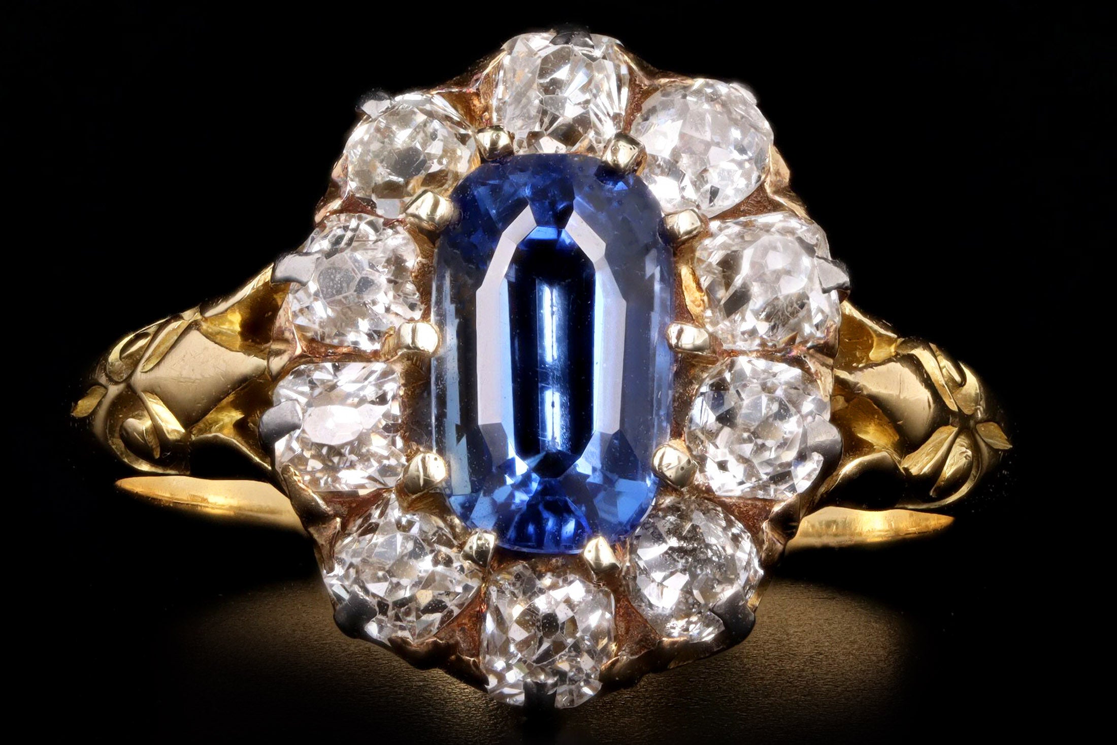 Victorian 18K Yellow Gold 1.58 Carat Natural No Heat Ceylon Sapphire & Diamond Halo Ring GIA Certified - Queen May