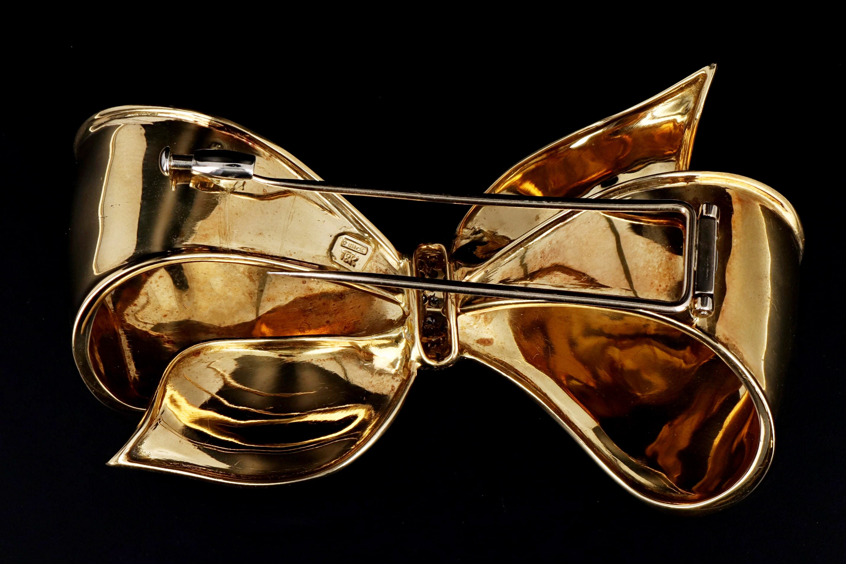 Vintage 18K Yellow Gold Diamond Bow Brooch - Queen May