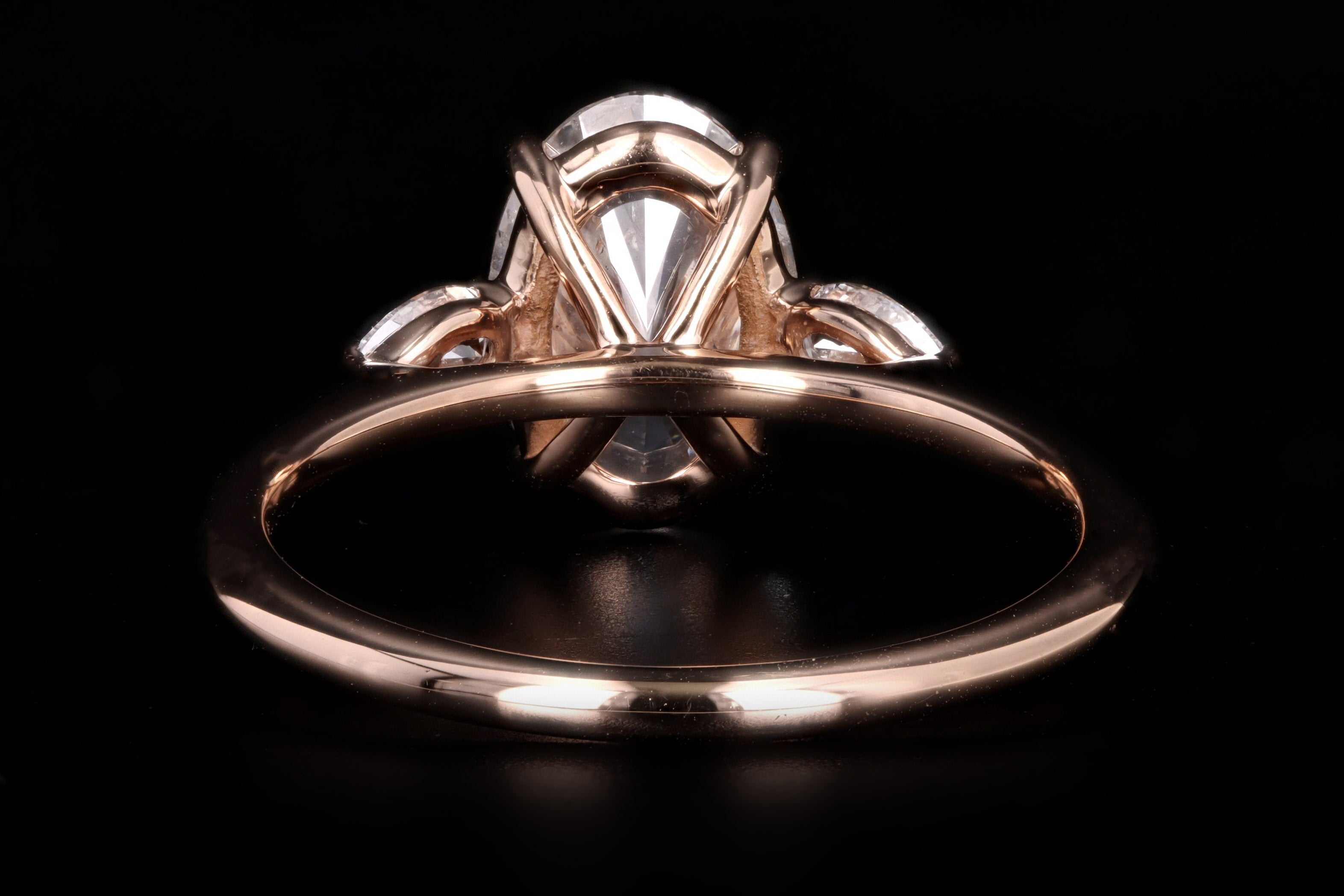 18K Rose Gold 2 Carat Oval Diamond Engagement Ring IGI Certified - Queen May