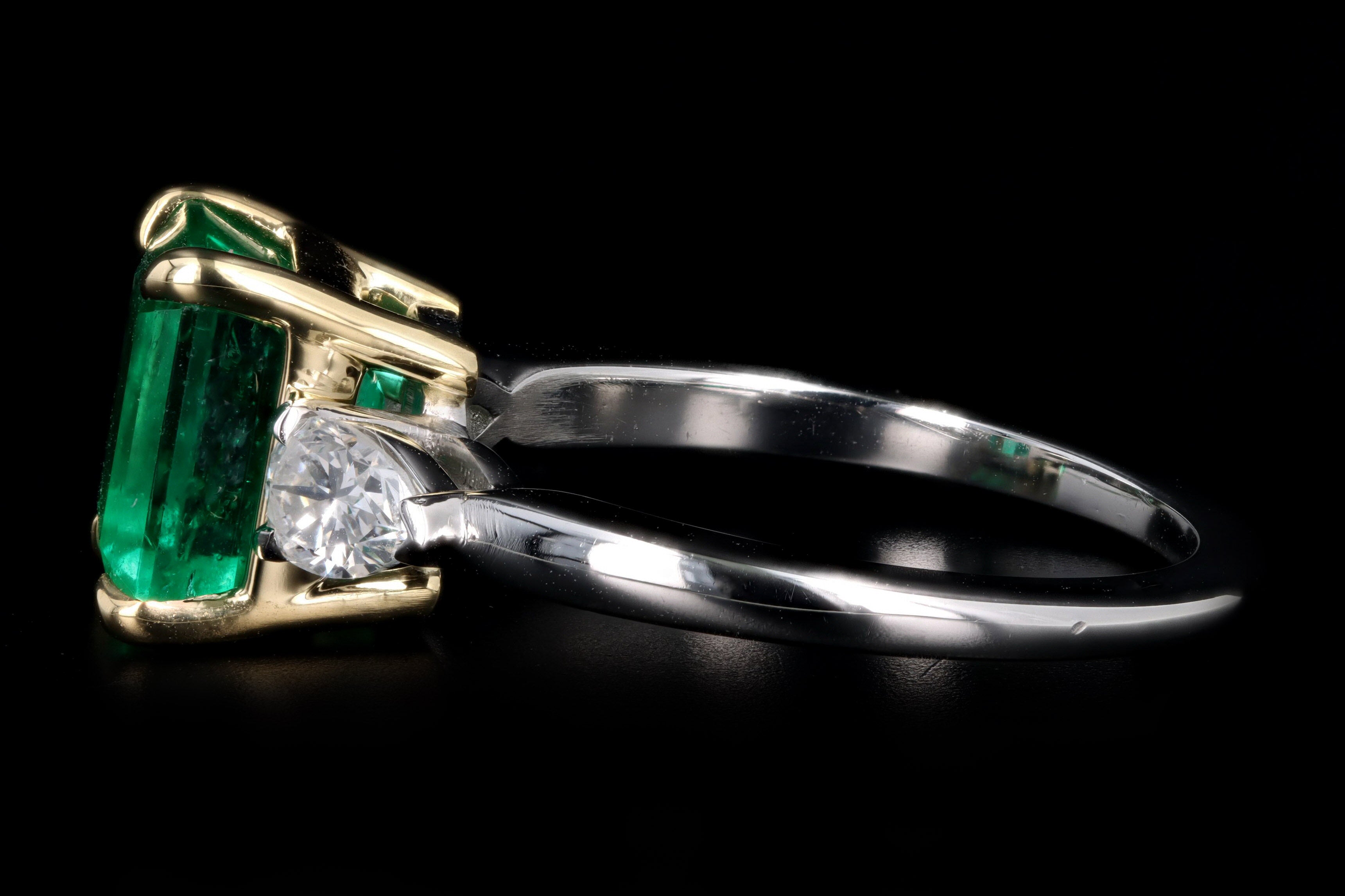 Platinum and 18K Yellow Gold 2.90 Carat Colombian Emerald and Diamond Ring AGL Certified - Queen May