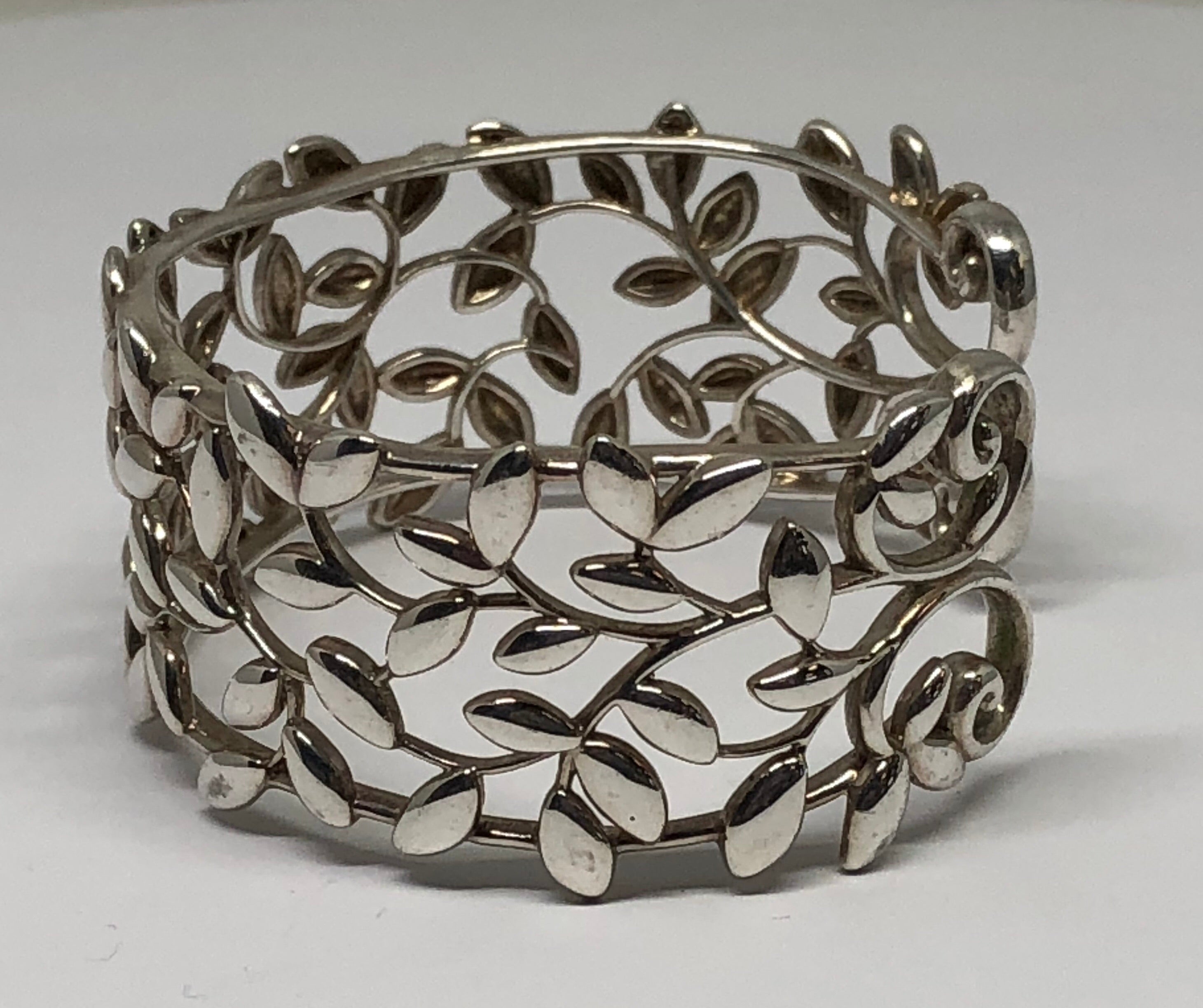Tiffany & Co Sterling Silver Paloma Picasso Olive Leaf Cuff Bracelet - Queen May