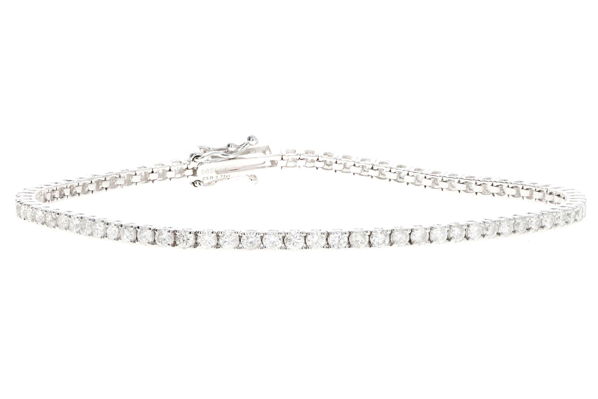 14K White Gold 2.75 Carat Total Weight Round Brilliant Diamond Tennis Bracelet - Queen May