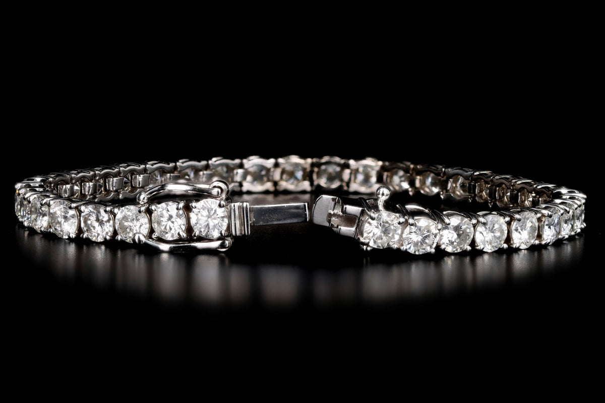 14K White Gold 11.05 Carat Total Weight Round Brilliant Cut Diamond Tennis Bracelet - Queen May