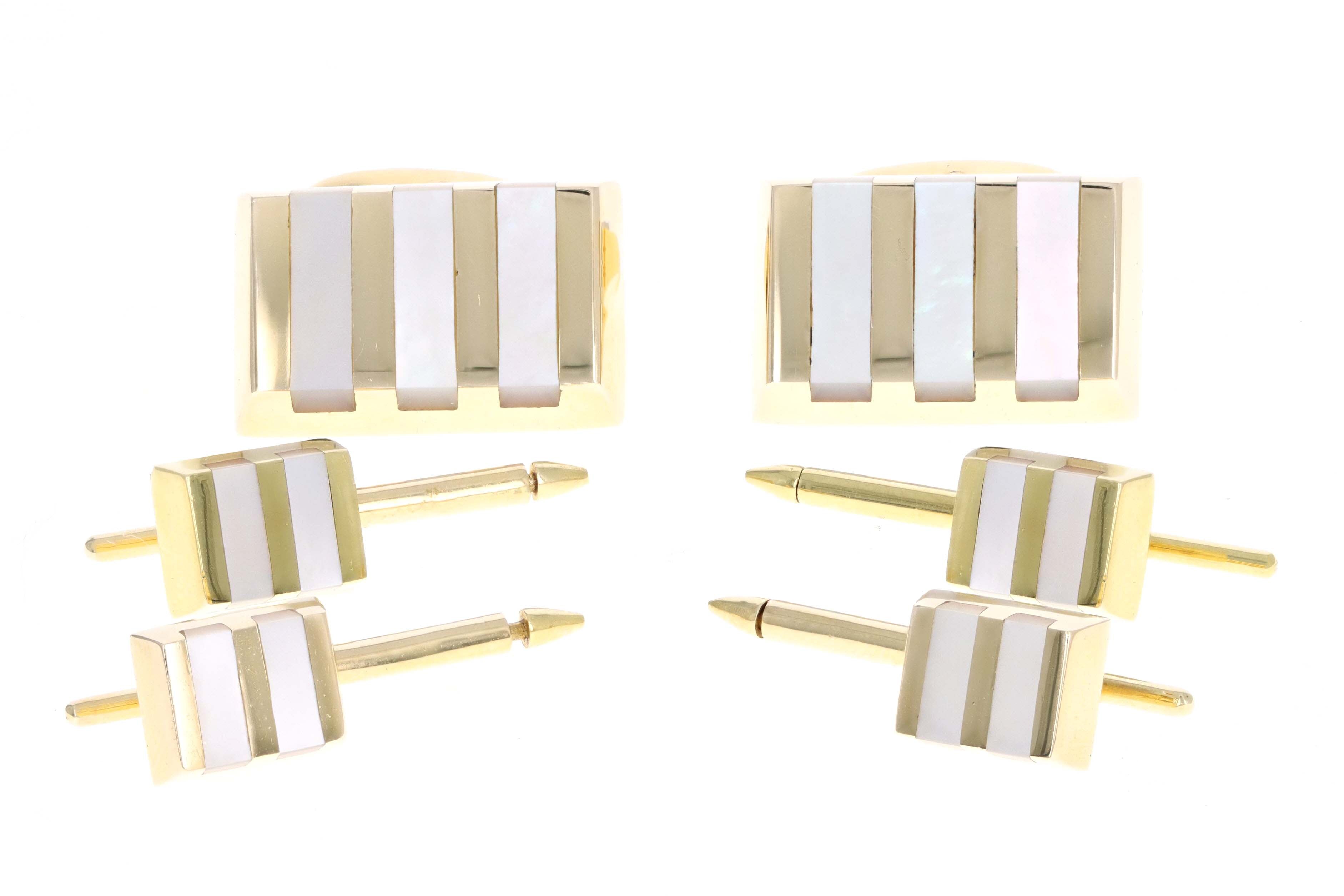 Vintage 14K Yellow Gold & Mother Of Pearl Cufflink Set - Queen May