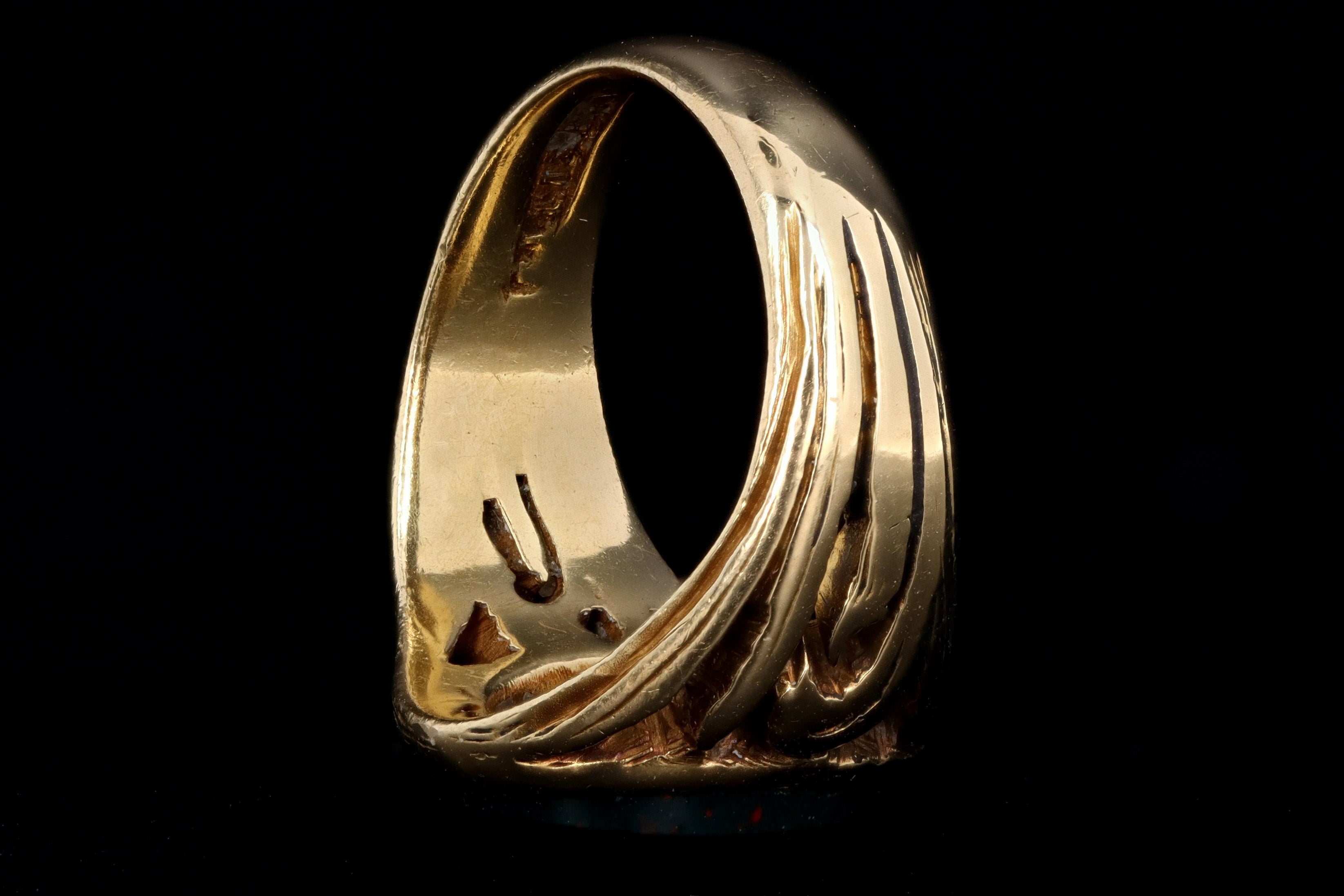 Victorian 18K Yellow Gold Bloodstone Chalcedony Pinky Ring - Queen May