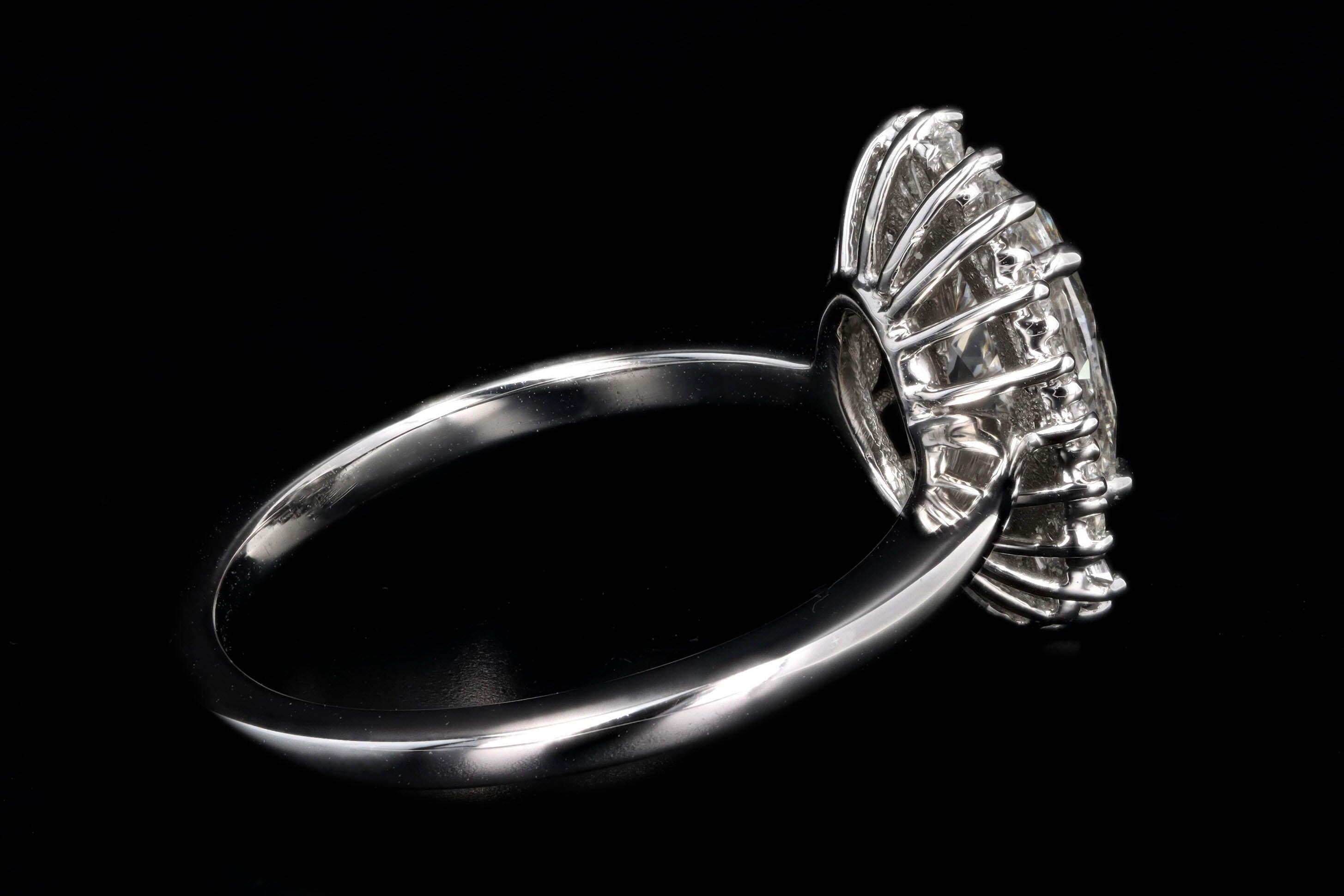New Platinum 1.09 Carat Oval Diamond Ballerina Halo Engagement Ring GIA Certified - Queen May