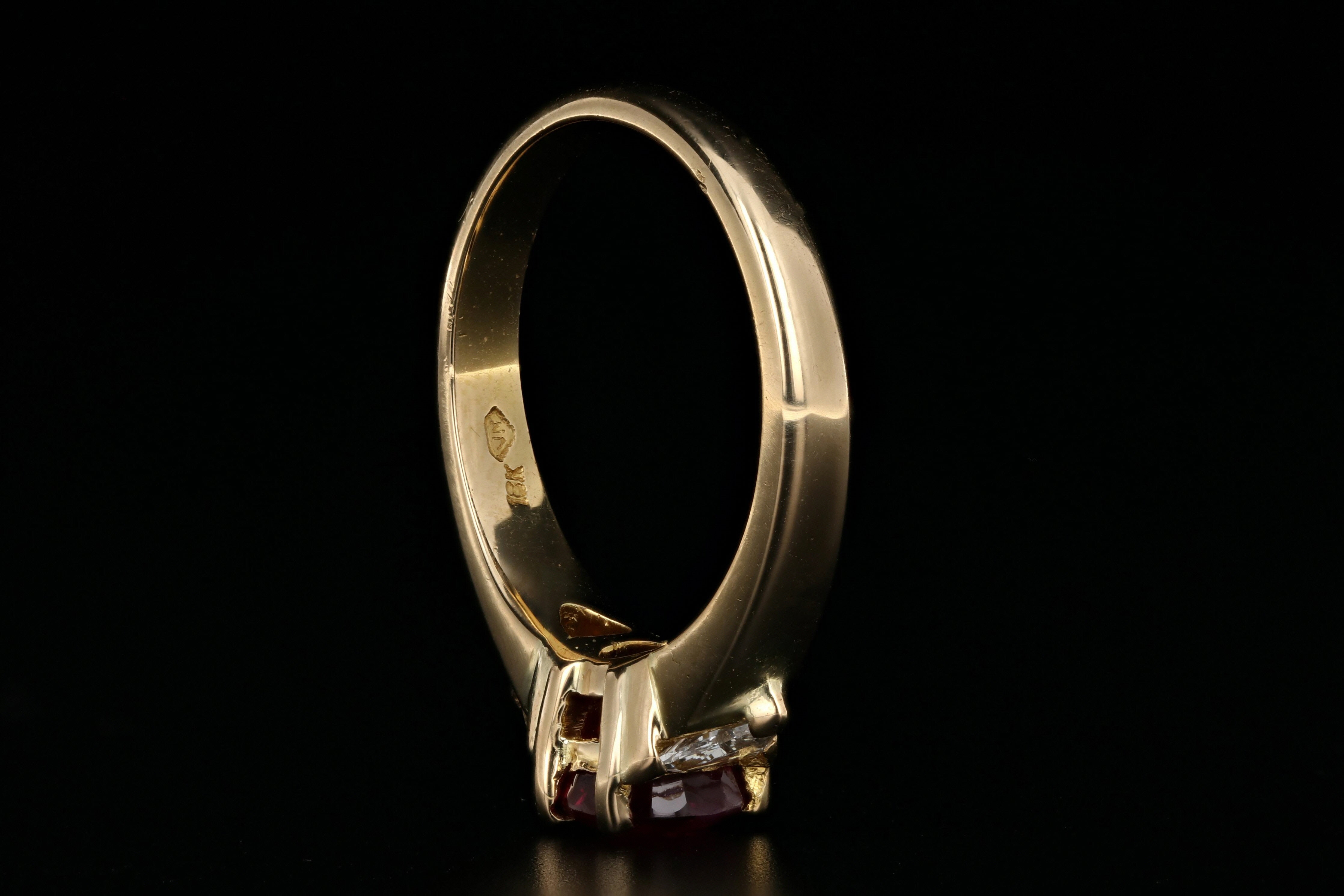 18K Yellow Gold 1.2 Carat Burma Ruby AGL Certified - Queen May