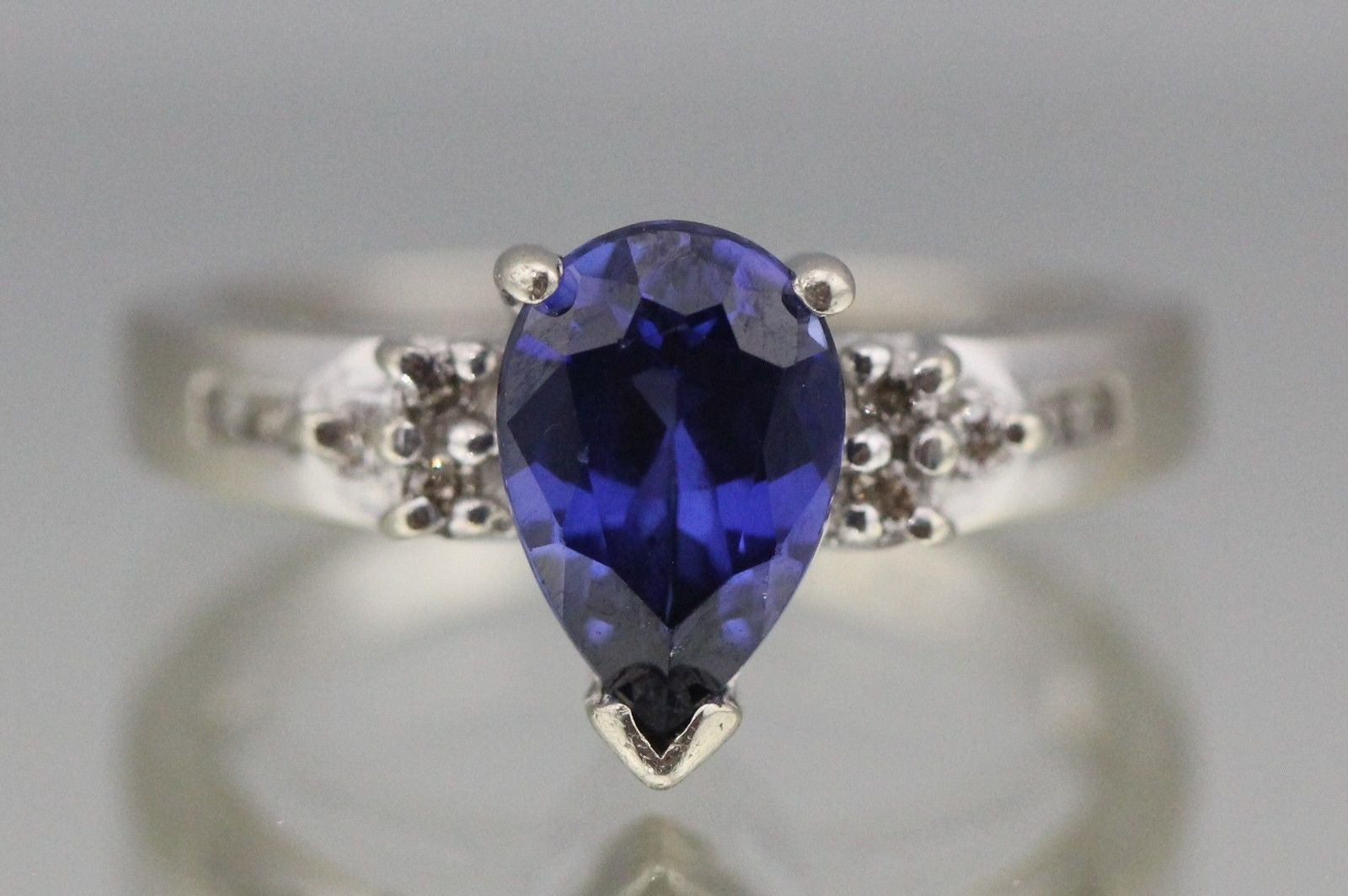 Vintage 14k White Gold Deep Rich Sapphire 1.25 Carat & Diamond Ring - Queen May