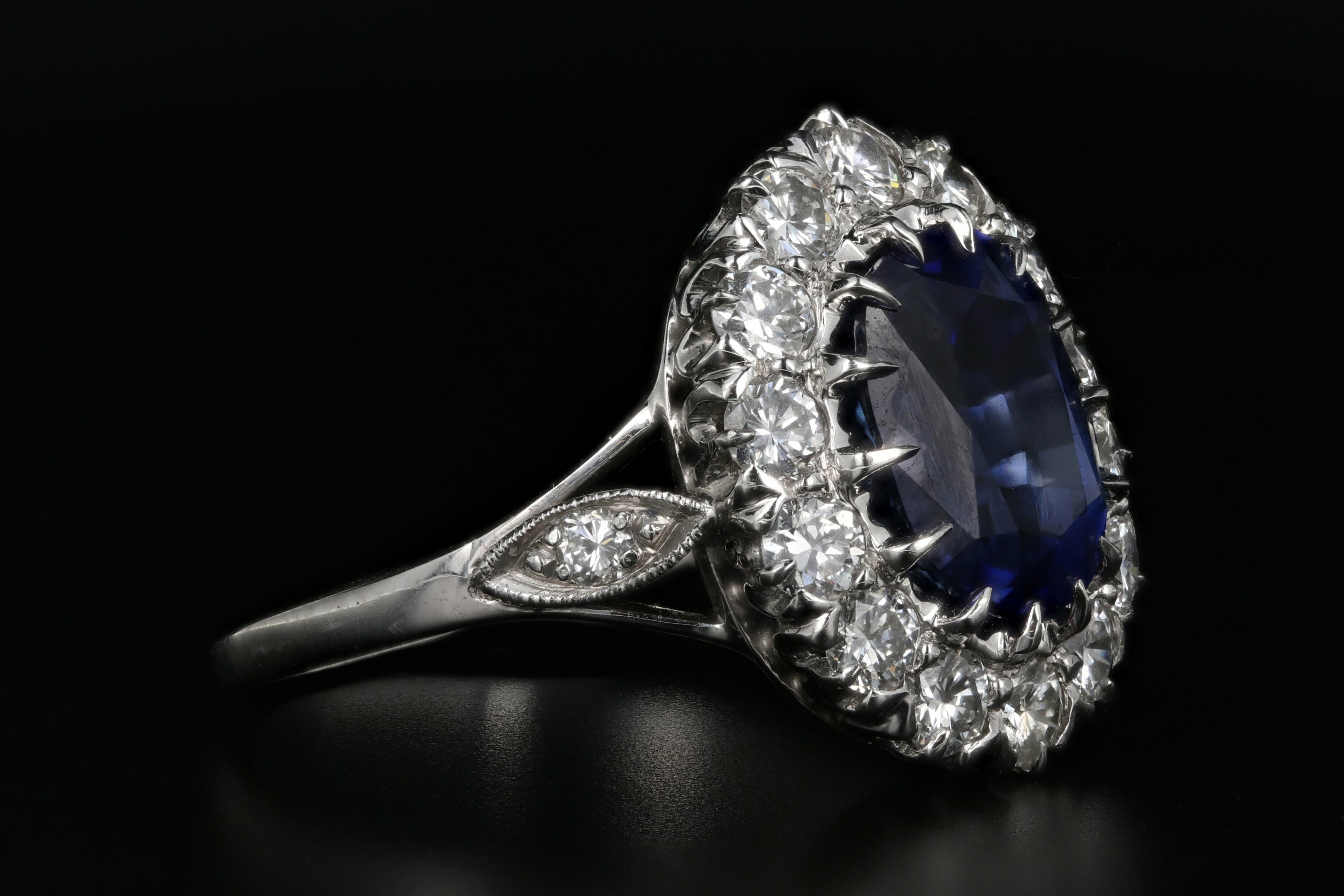 Modern Platinum 4.09 Carat Natural Madagascar Royal Blue Sapphire and Diamond Ring GIA Certified - Queen May