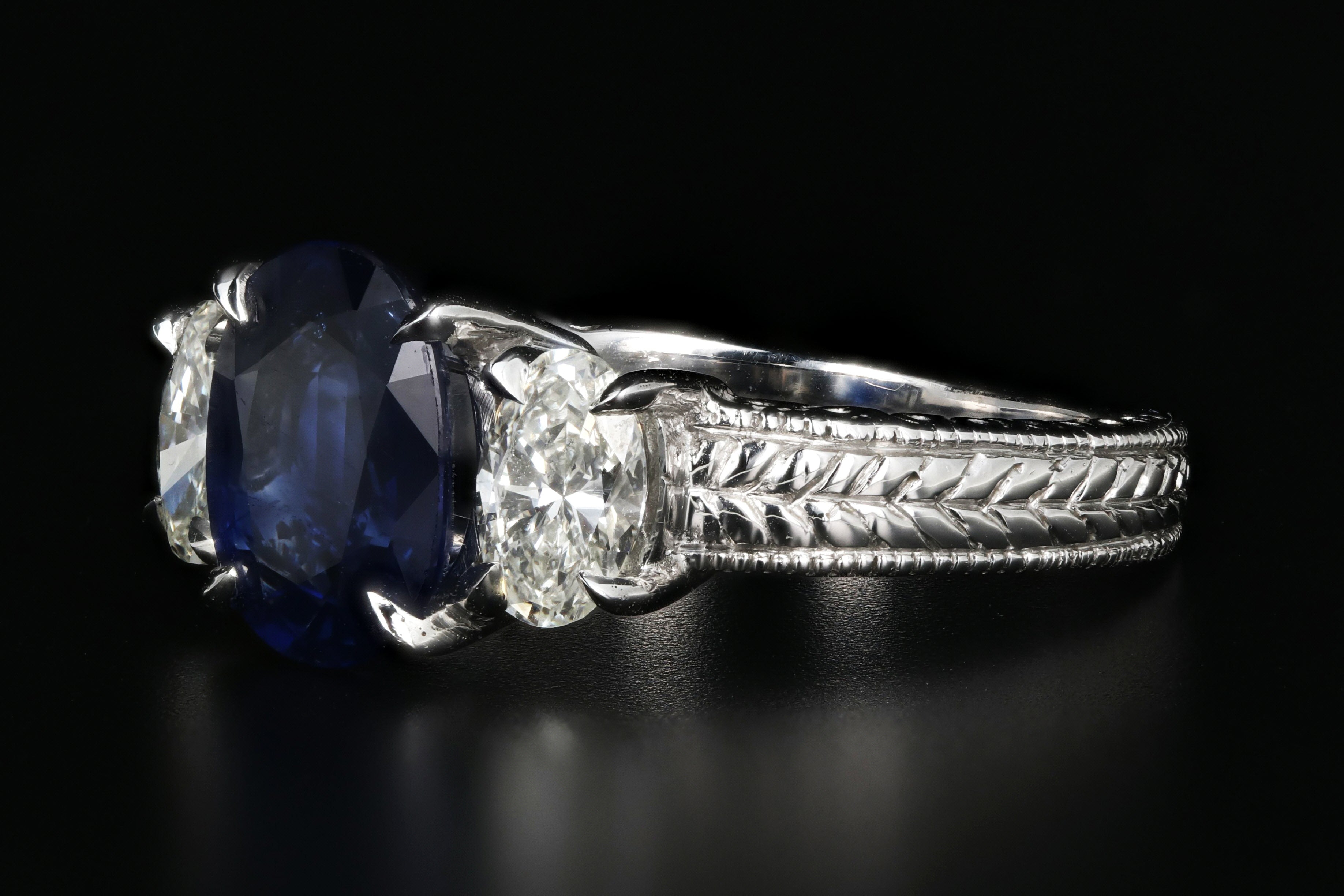 Modern 18K White Gold 2.2CT Natural Blue Sapphire and Diamond Ring - Queen May